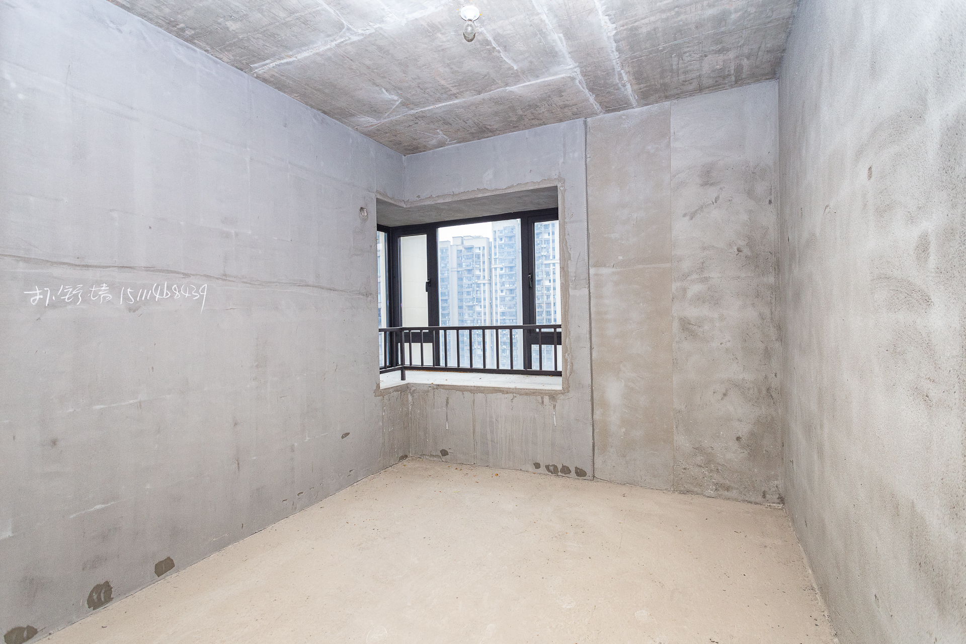 勤诚达境界城 3室2厅1卫 62.0万 勤诚达境界城 3室2厅1卫 62.0万卧室