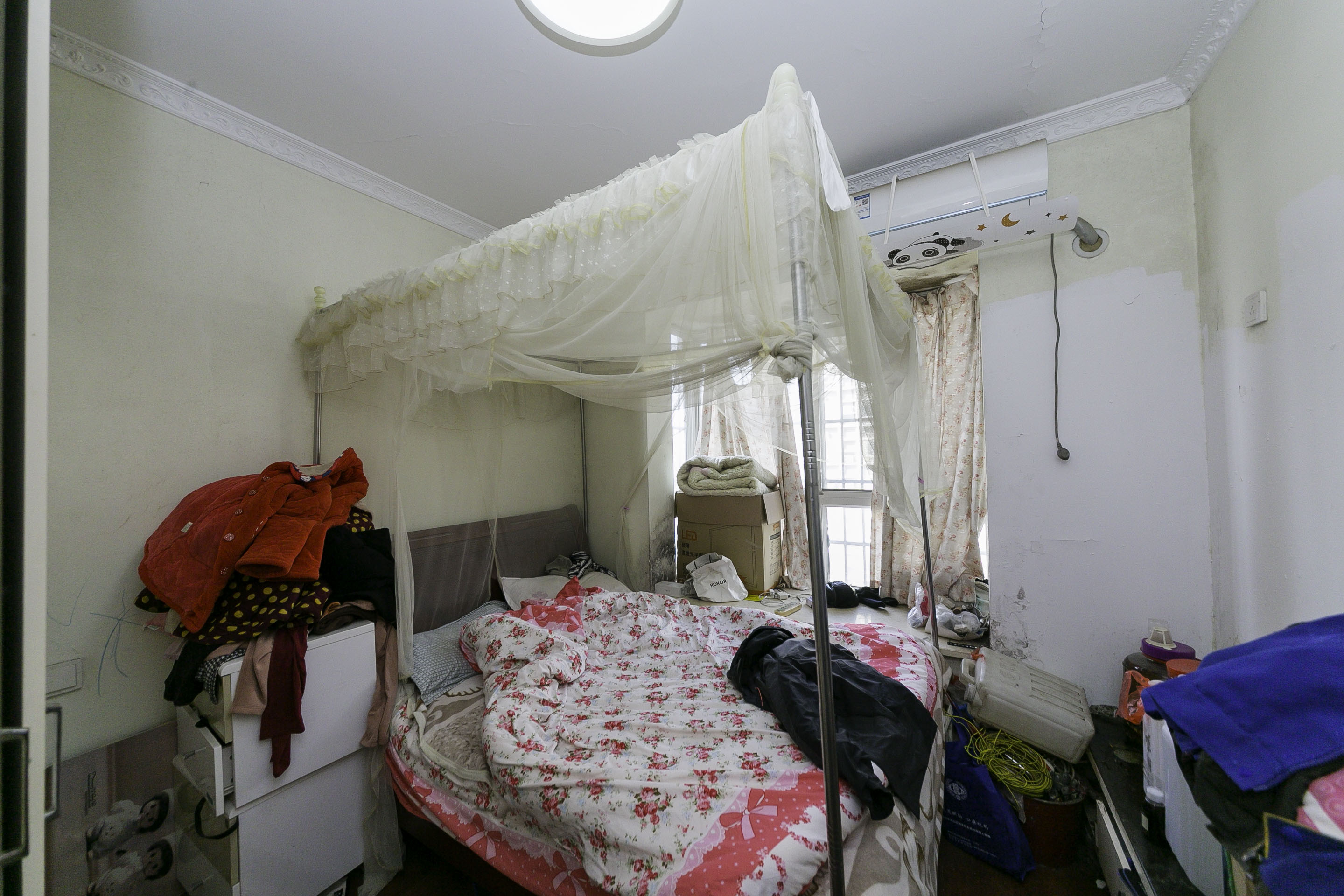 生活艺术城 3室2厅2卫 89.0万 生活艺术城 3室2厅2卫 89.0万卧室