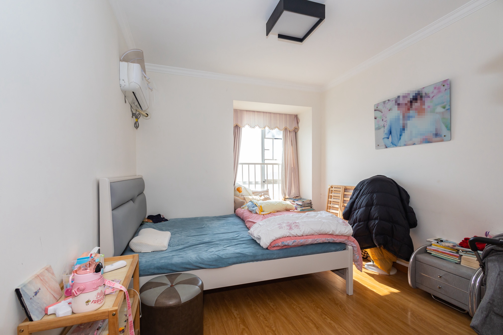 恒广国际景园一二区  2室2厅1卫    68.8万 恒广国际景园一二区  2室2厅1卫    68.8万卧室