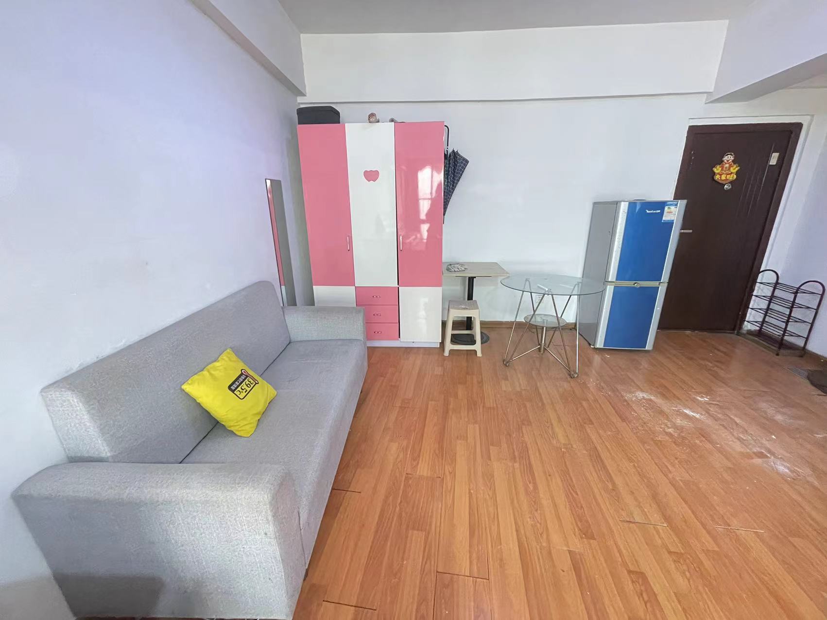 现代城  1室1厅1卫   16.00万室内图