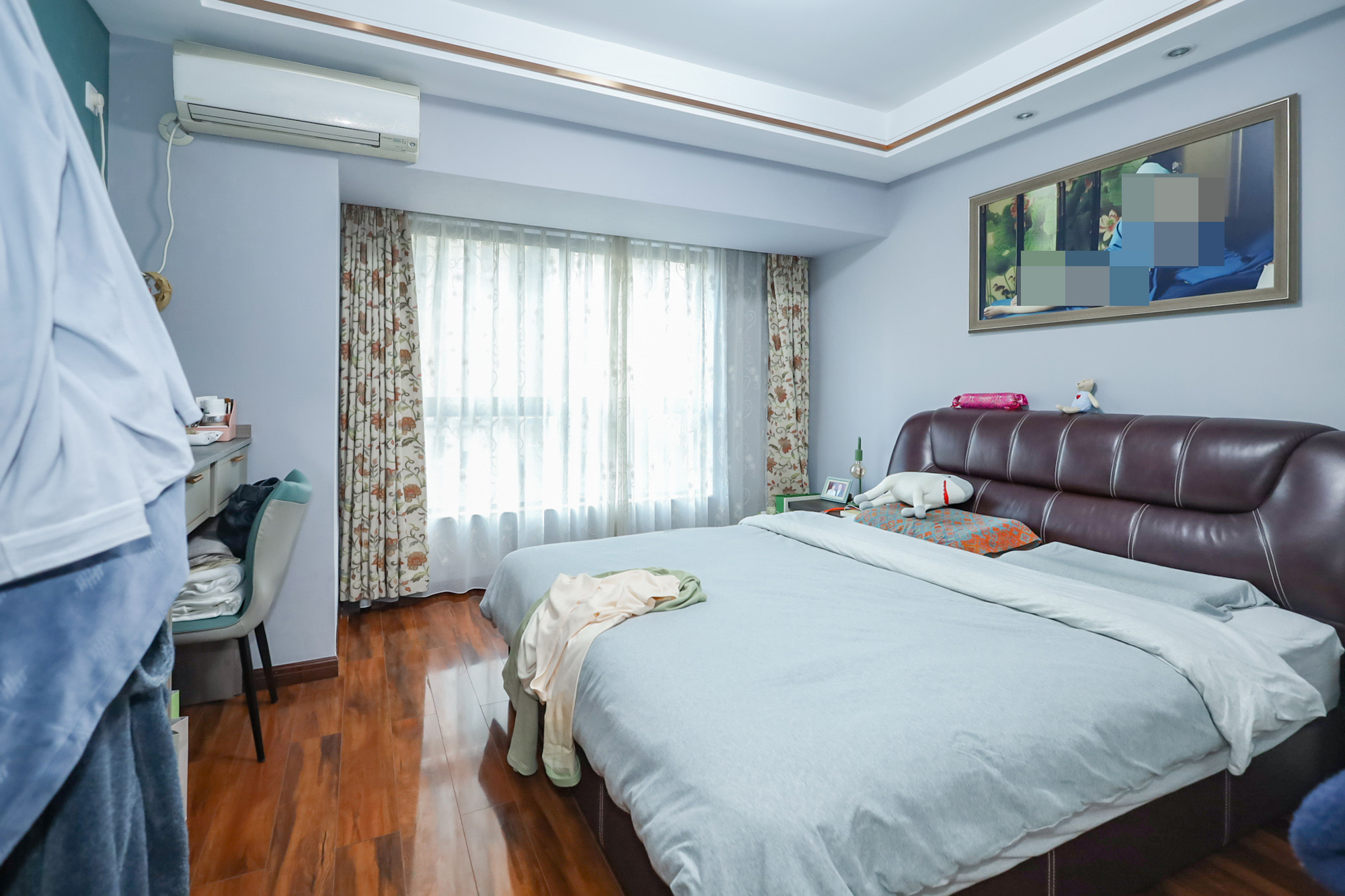 绿地中央广场 4室2厅2卫 238.8万 绿地中央广场 4室2厅2卫 238.8万卧室