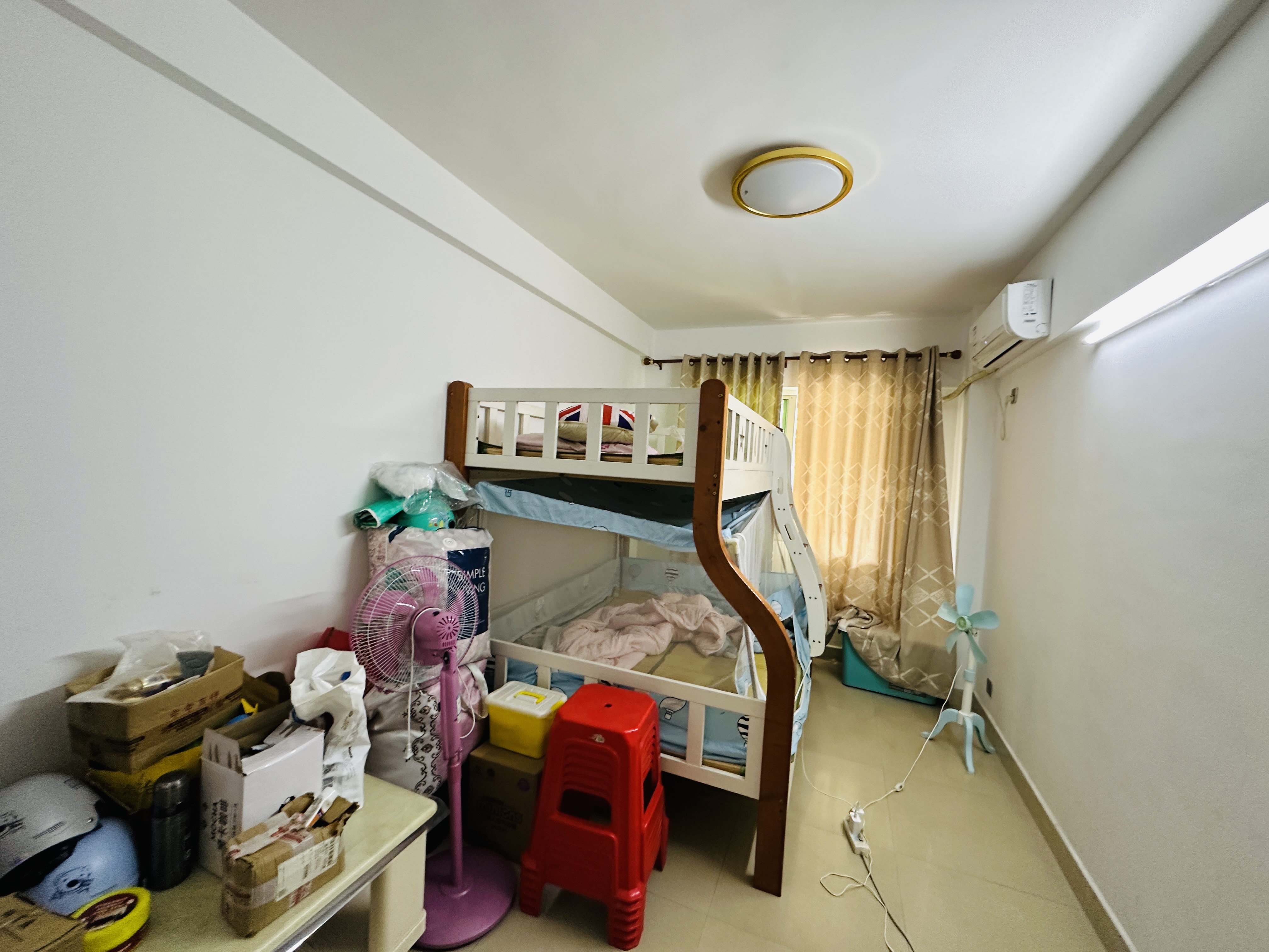 昌茂花园  2室2厅1卫    85.5万卧室