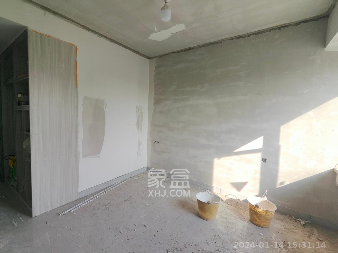 真人桥家园二期  3室2厅2卫   2300.00元/月室内图