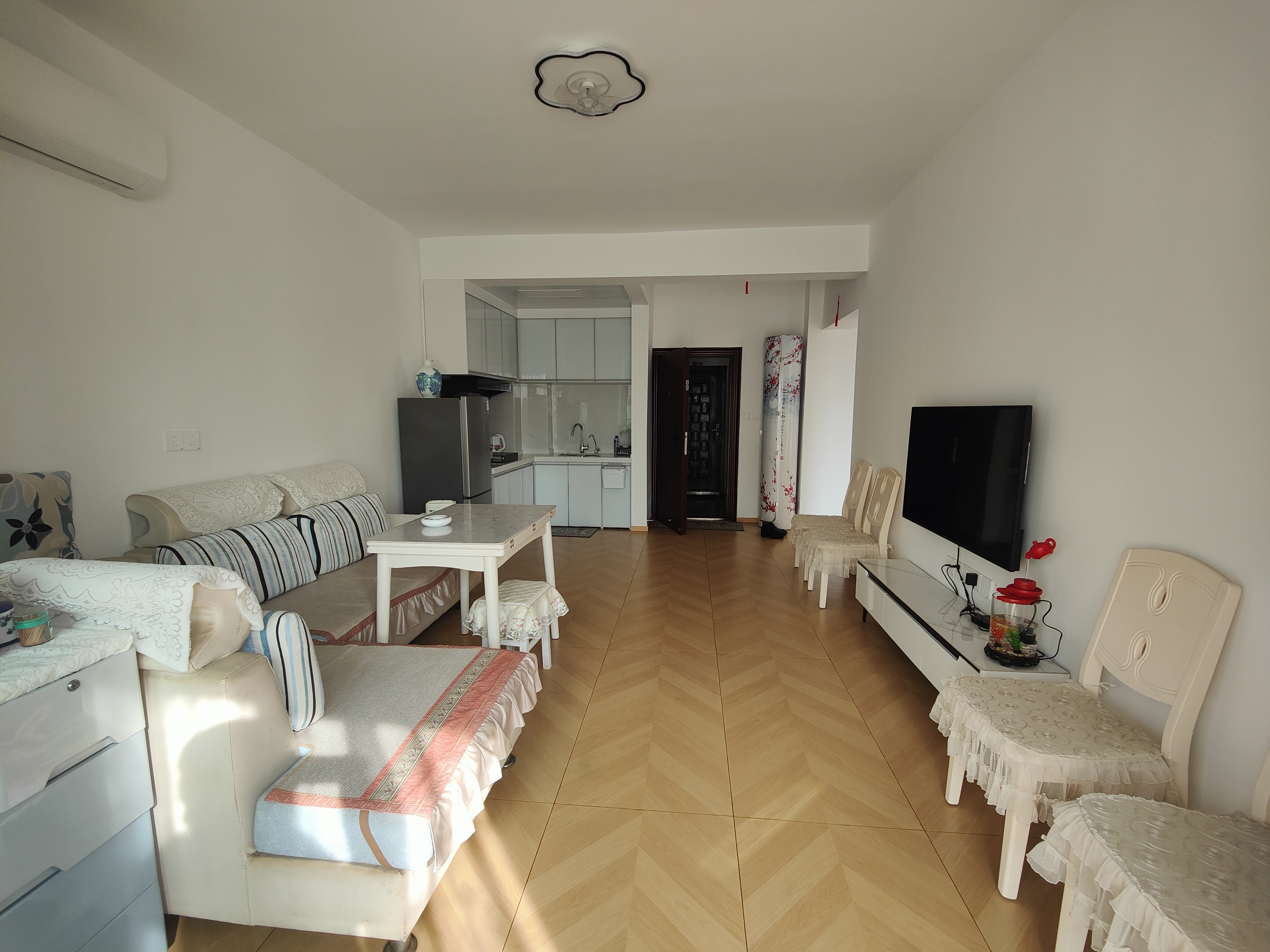 尚格名城向左向右 1室1厅1卫 29.8万 尚格名城向左向右 1室1厅1卫 29.8万室内图