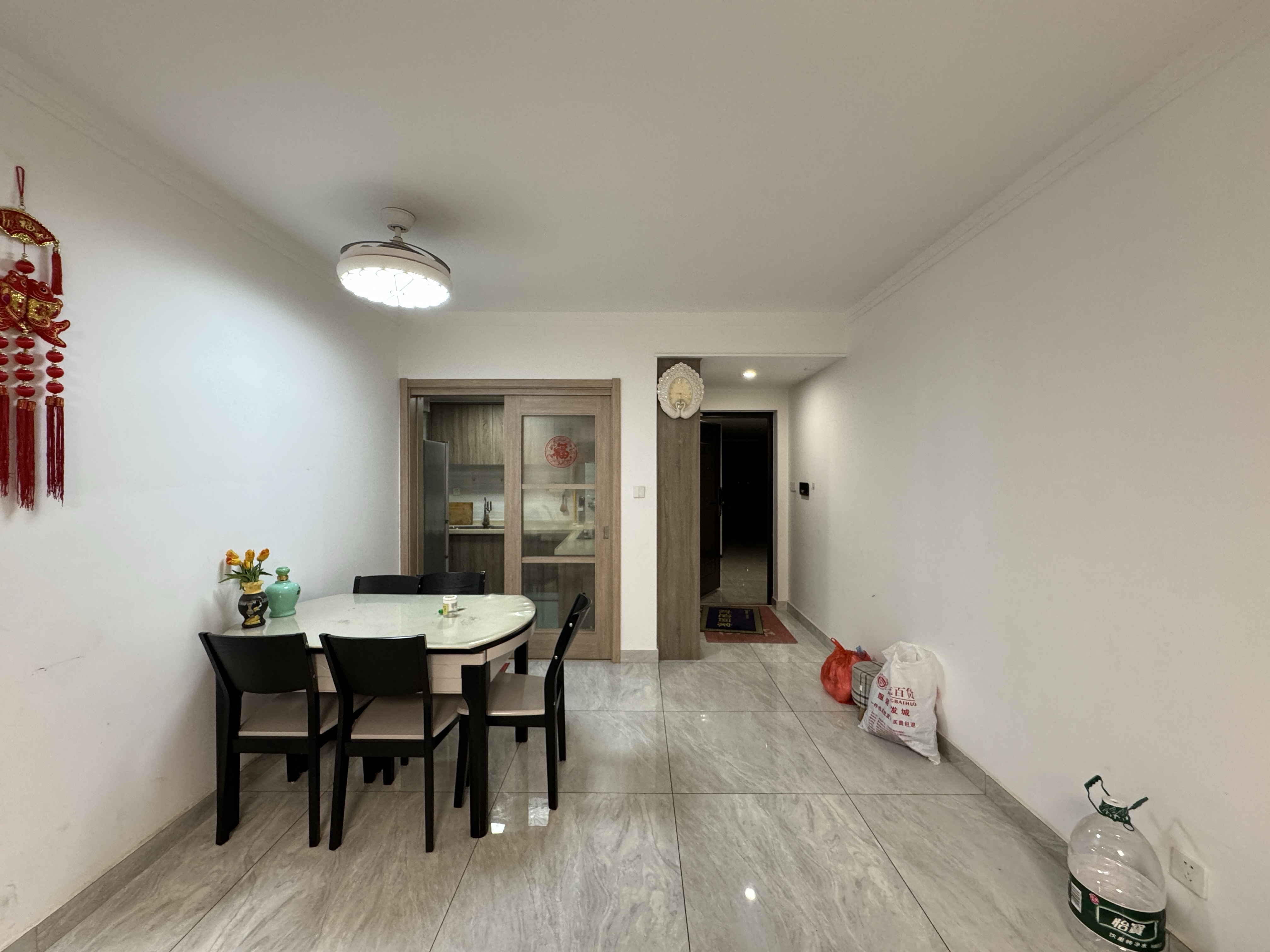 蓝溪谷  3室2厅2卫    70.0万 蓝溪谷  3室2厅2卫    70.0万室内图