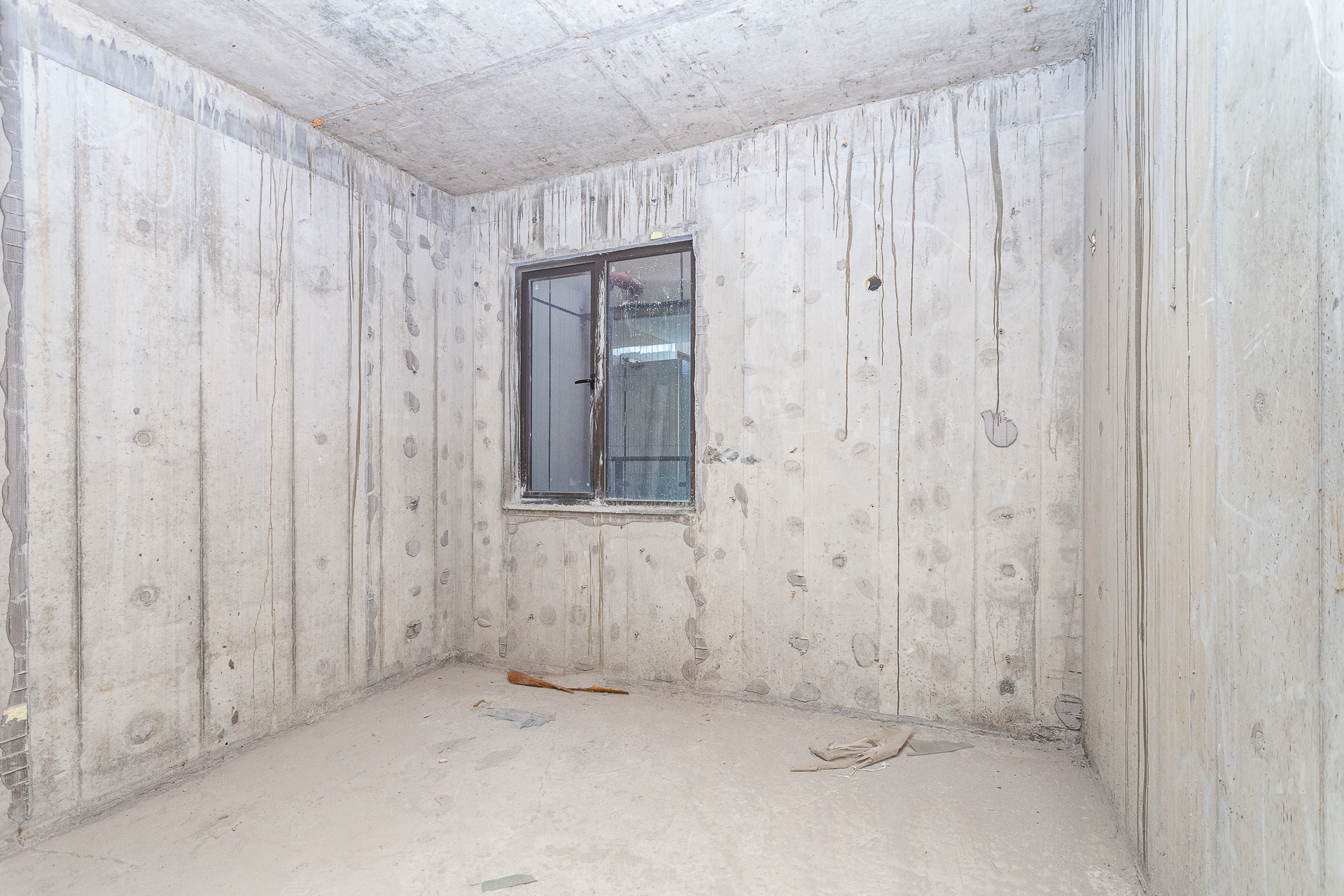 润和湘江天地AB区 4室2厅2卫 180.0万 润和湘江天地AB区 4室2厅2卫 180.0万卧室