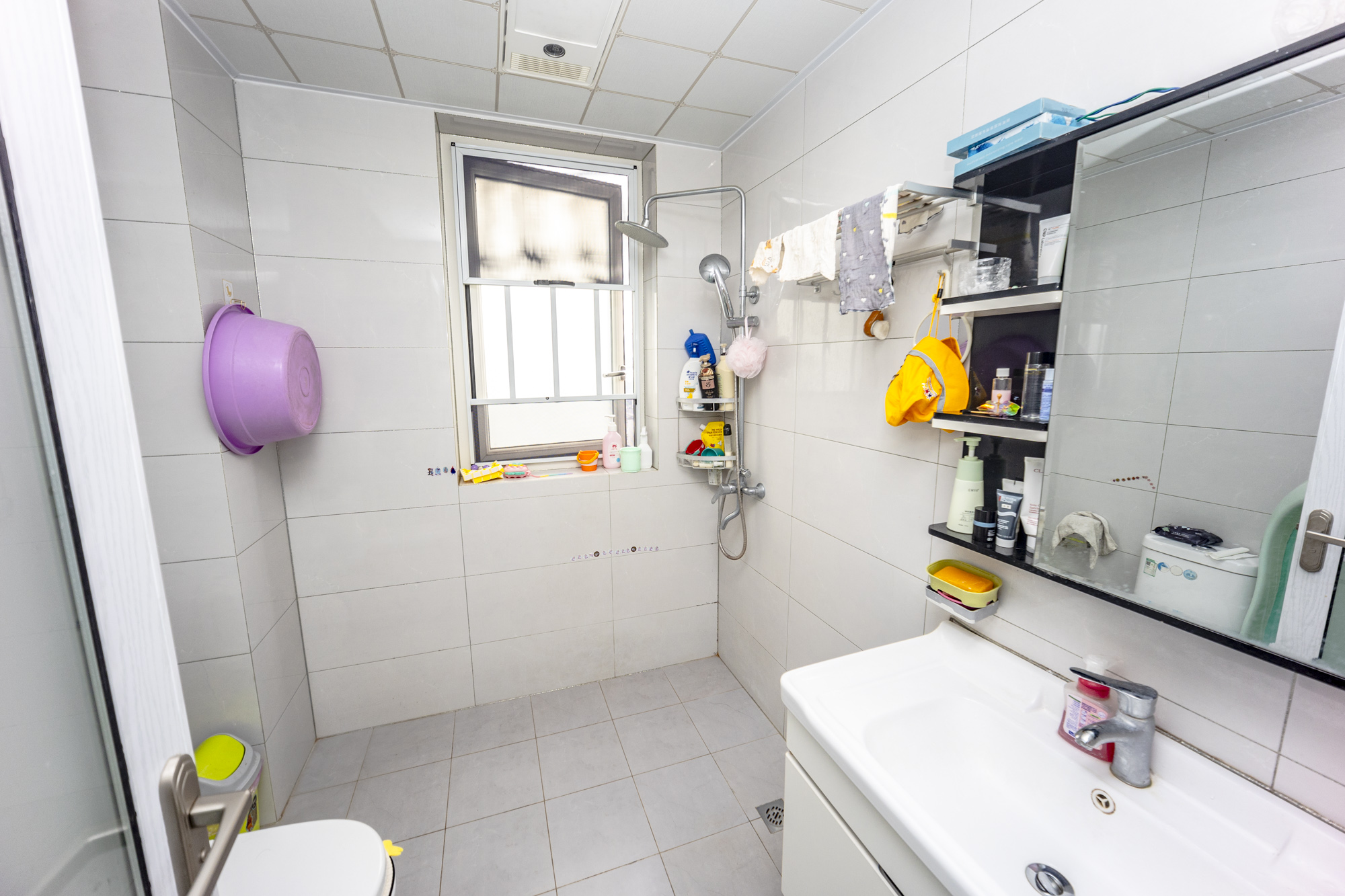 锦天金岸雅苑  3室2厅1卫    120.0万卫生间