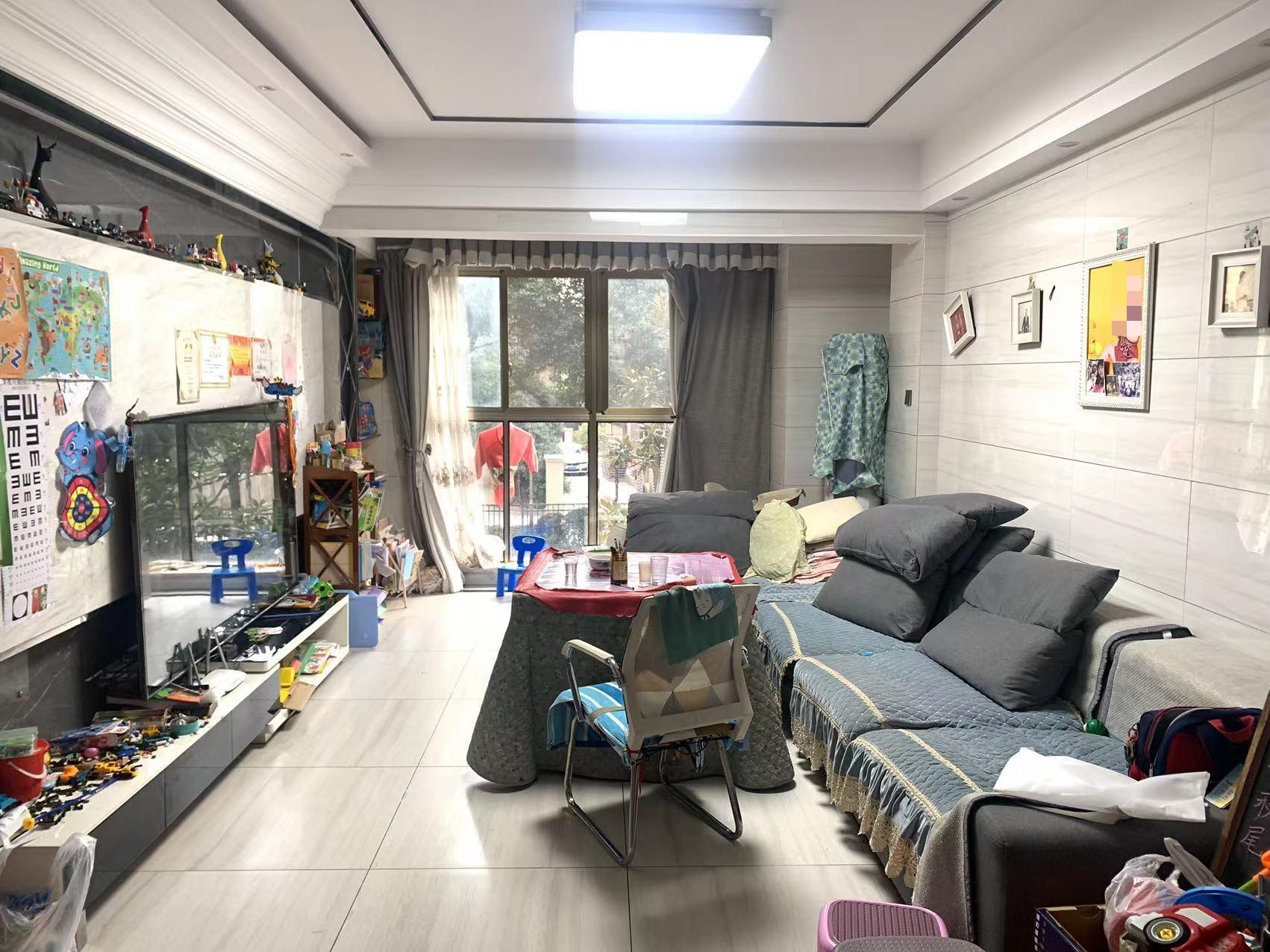 奥园广场 3室2厅1卫 59.8万 奥园广场 3室2厅1卫 59.8万室内图