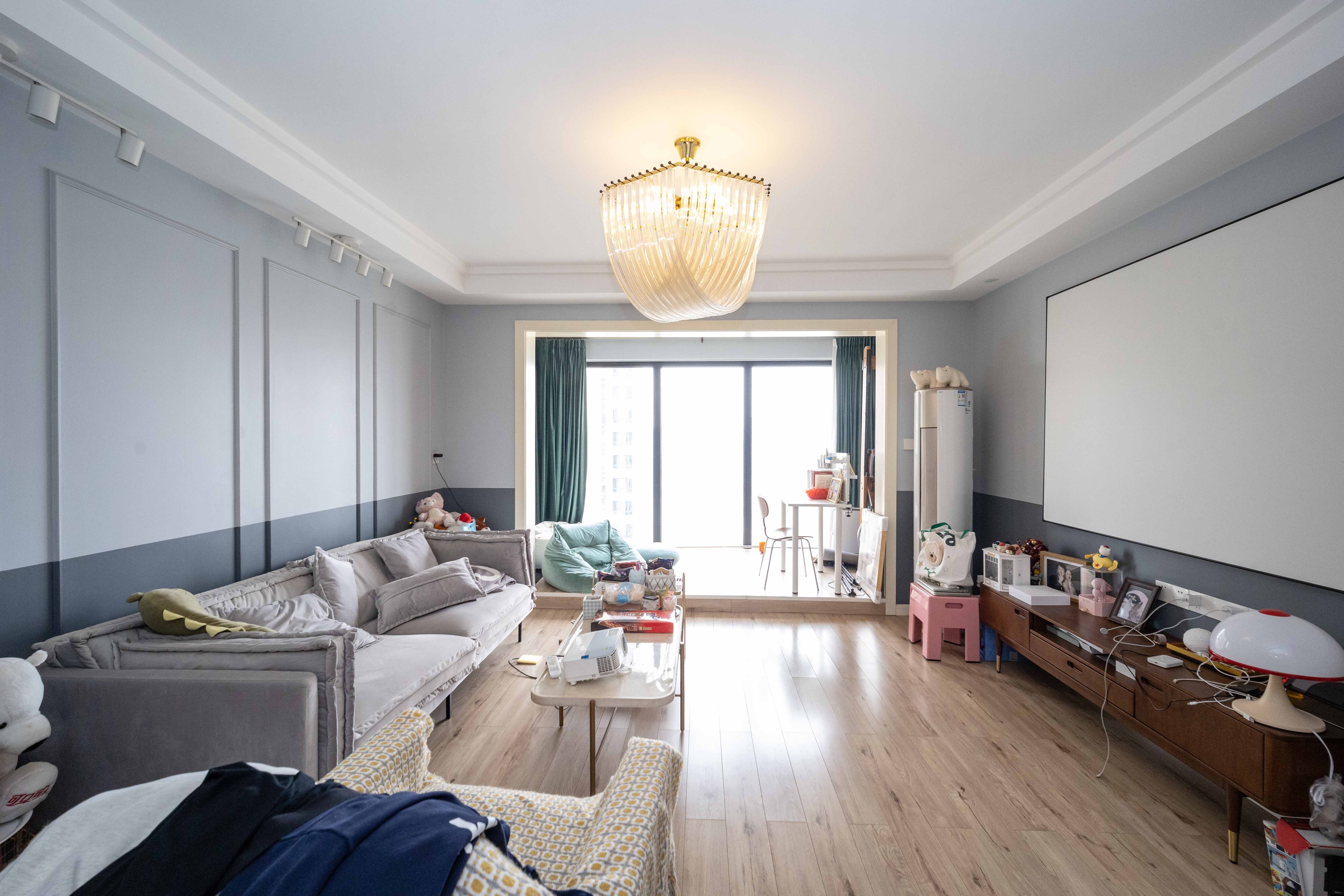 江河双水湾 4室2厅1卫 128.0万 江河双水湾 4室2厅1卫 128.0万客厅