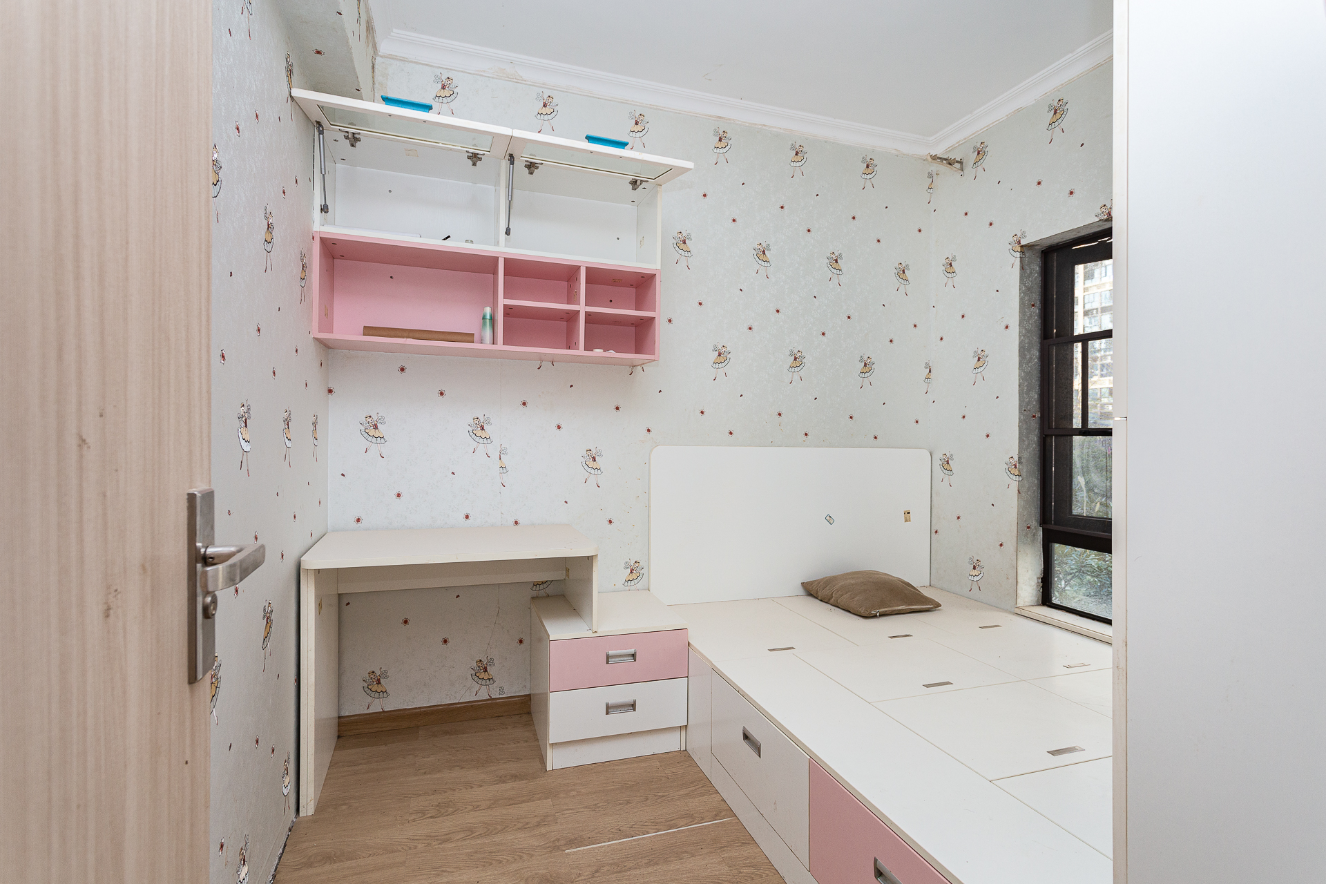 时代倾城三期 3室2厅2卫 118.0万 时代倾城三期 3室2厅2卫 118.0万卧室