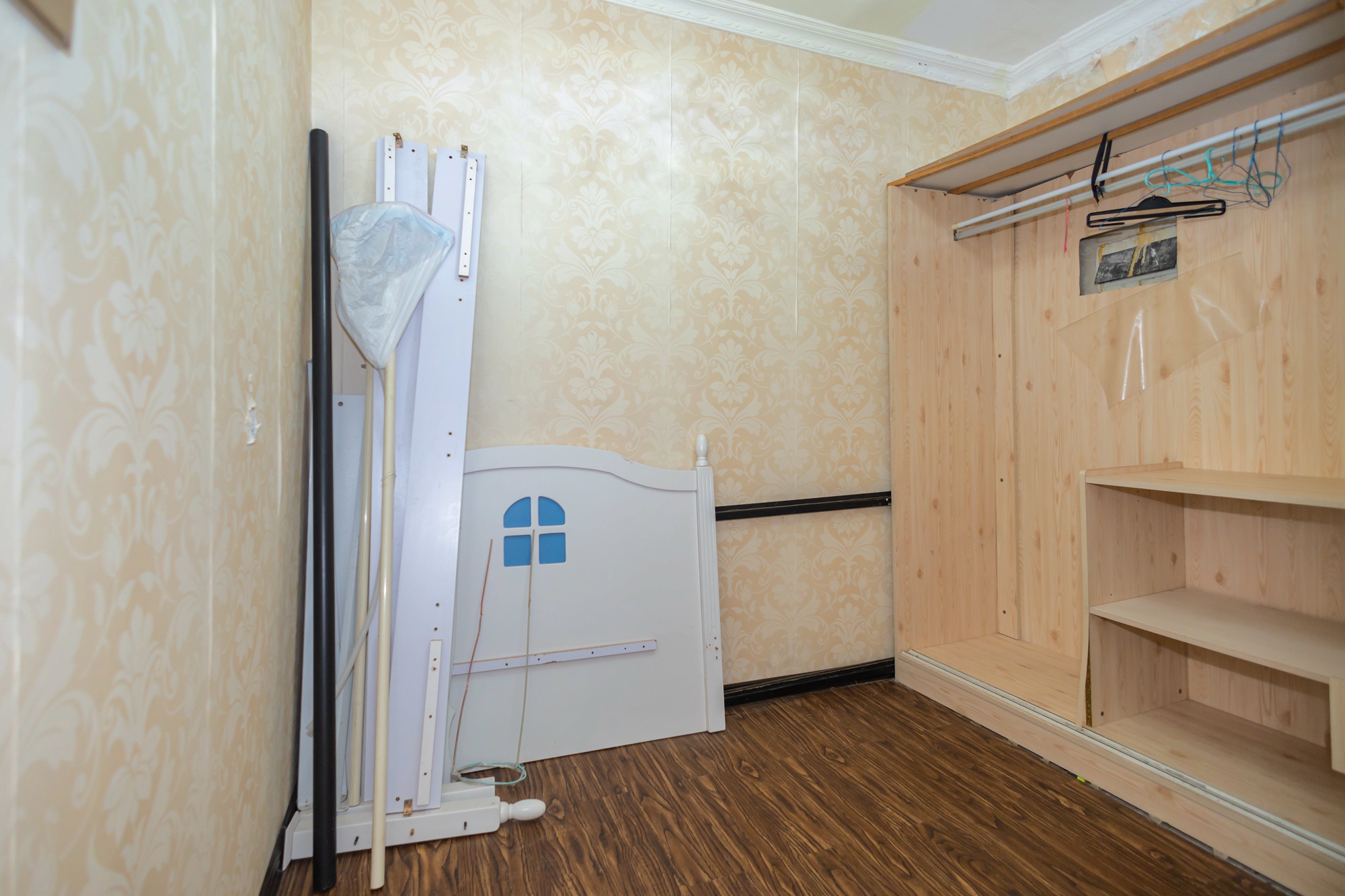 尚都花园城 4室2厅2卫 79.0万 尚都花园城 4室2厅2卫 79.0万卧室