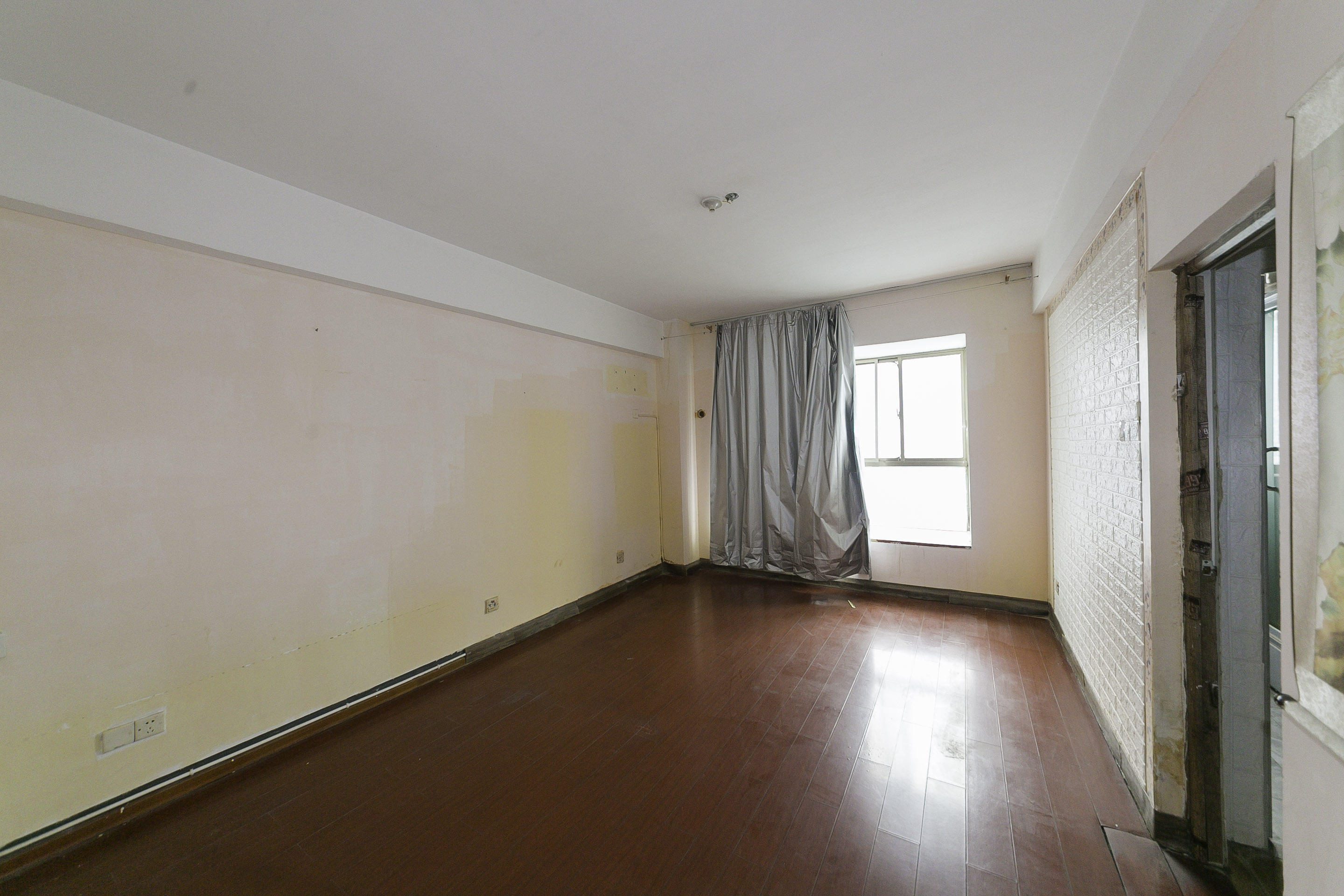 环达路桥  3室2厅1卫    109.0万 环达路桥  3室2厅1卫    109.0万卧室