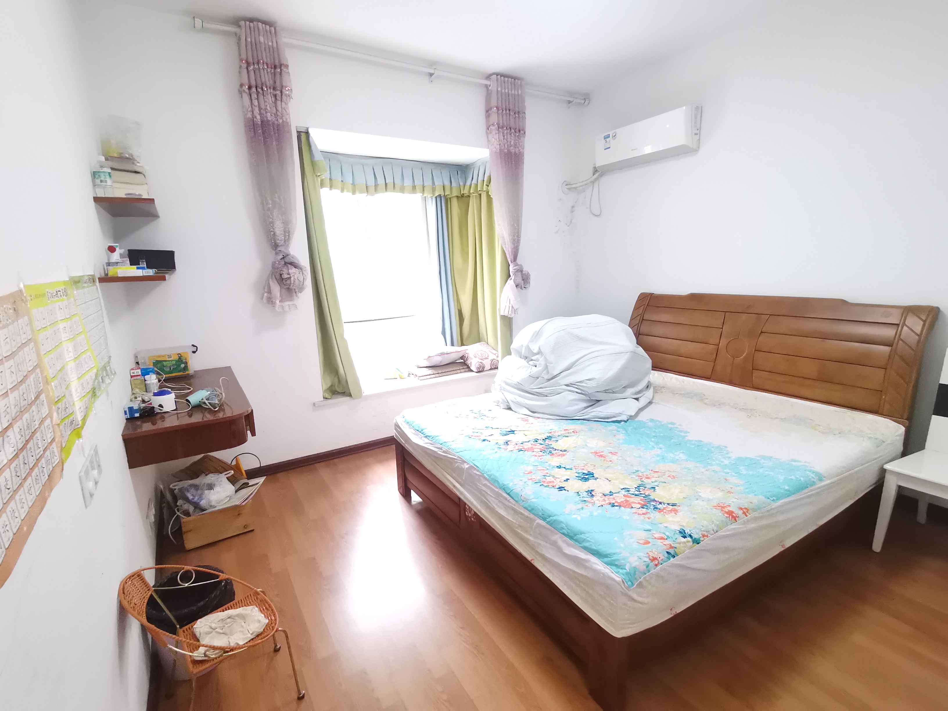 新城壹号 3室2厅1卫 35.0万 新城壹号 3室2厅1卫 35.0万室内图