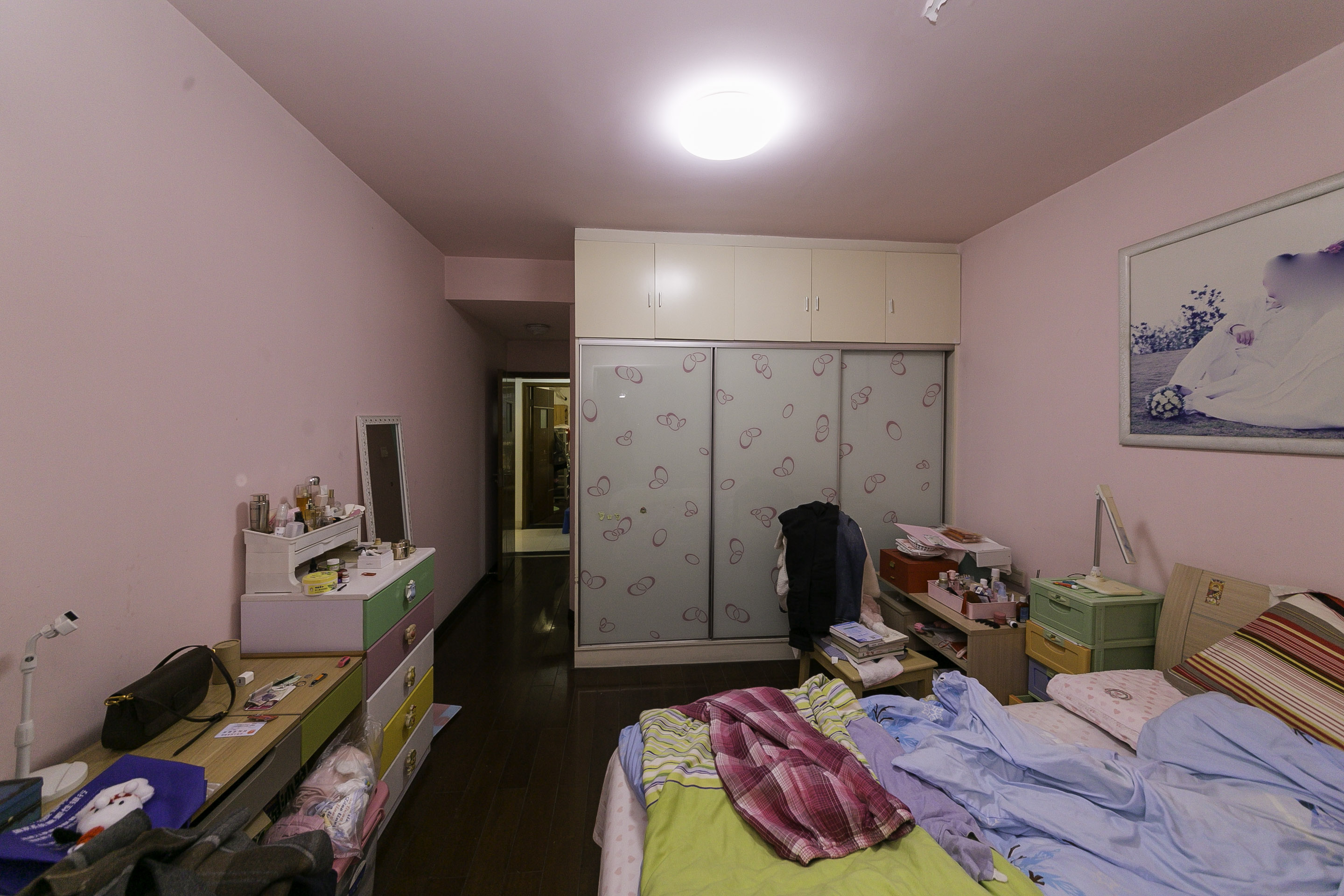 申奥美域  3室2厅2卫   92.80万卧室