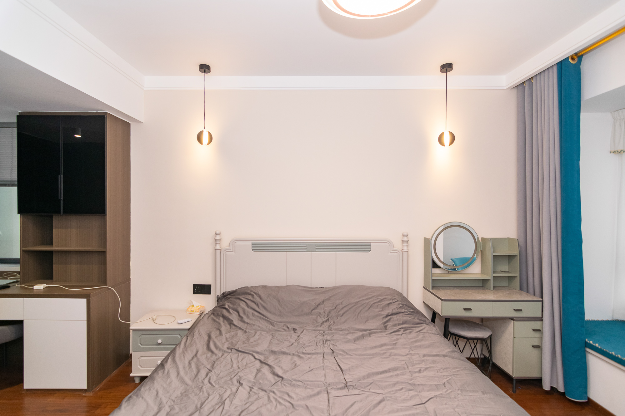 华城城市广场 3室2厅2卫 80.0万 华城城市广场 3室2厅2卫 80.0万卧室