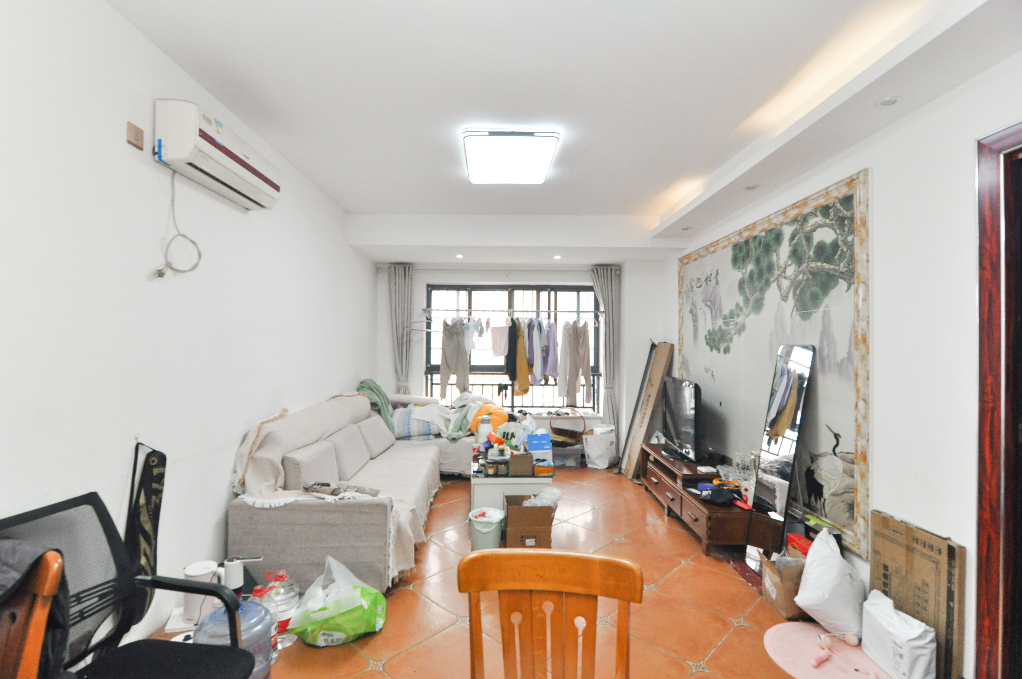 中海梅溪湖壹号  3室2厅1卫    145.8万客厅