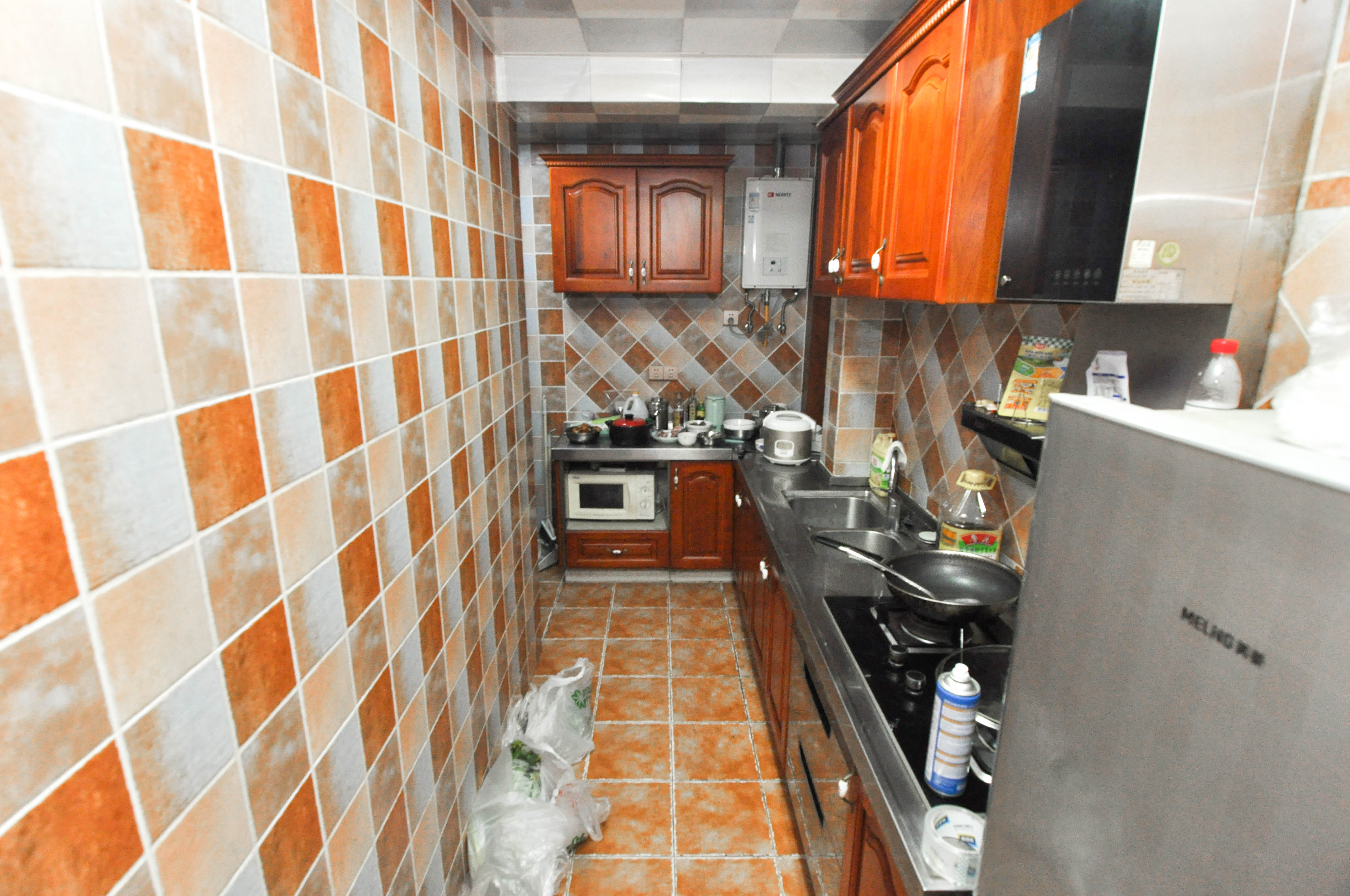 中海梅溪湖壹号  3室2厅1卫    145.8万厨房