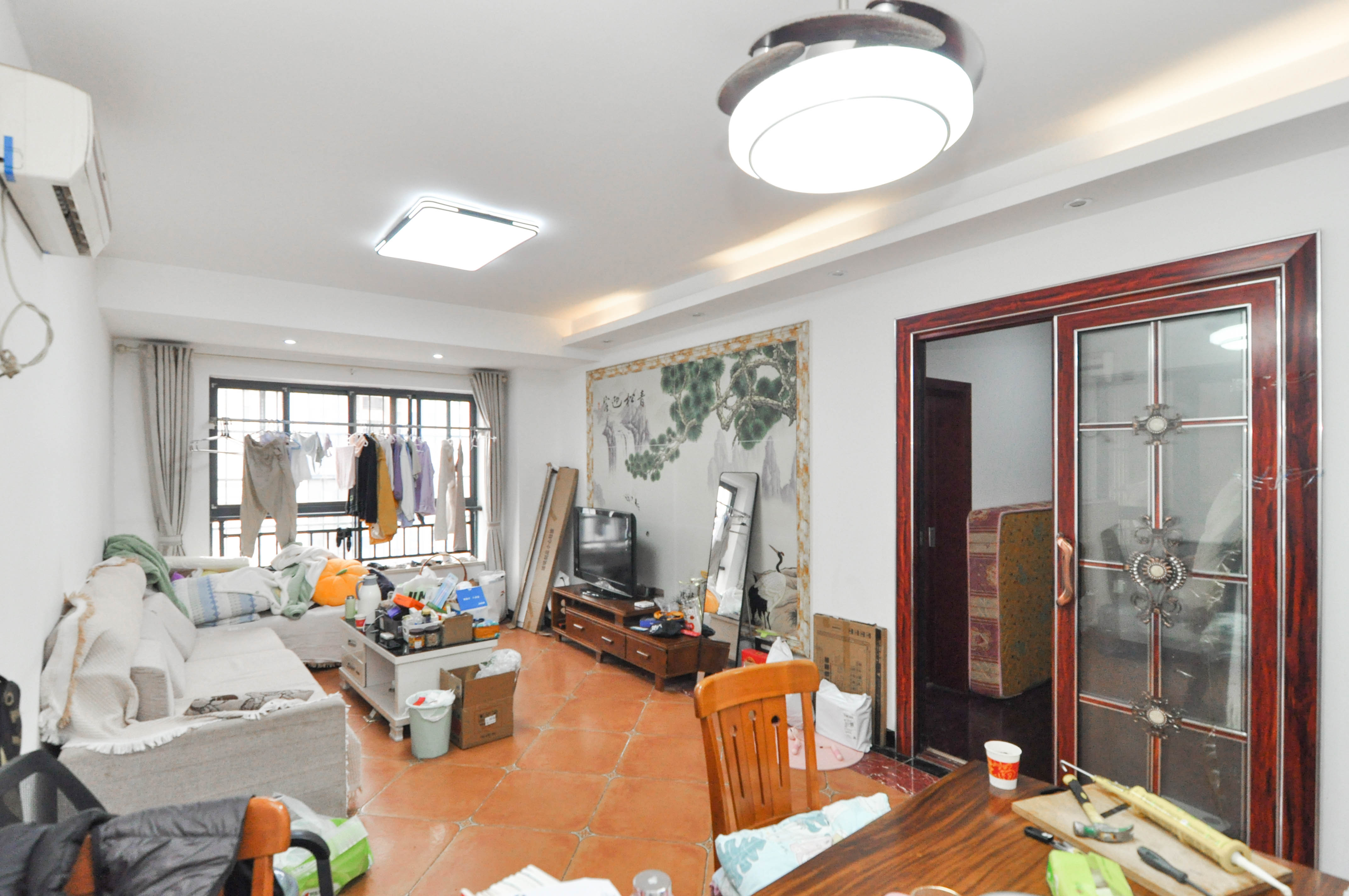 中海梅溪湖壹号  3室2厅1卫    145.8万客厅