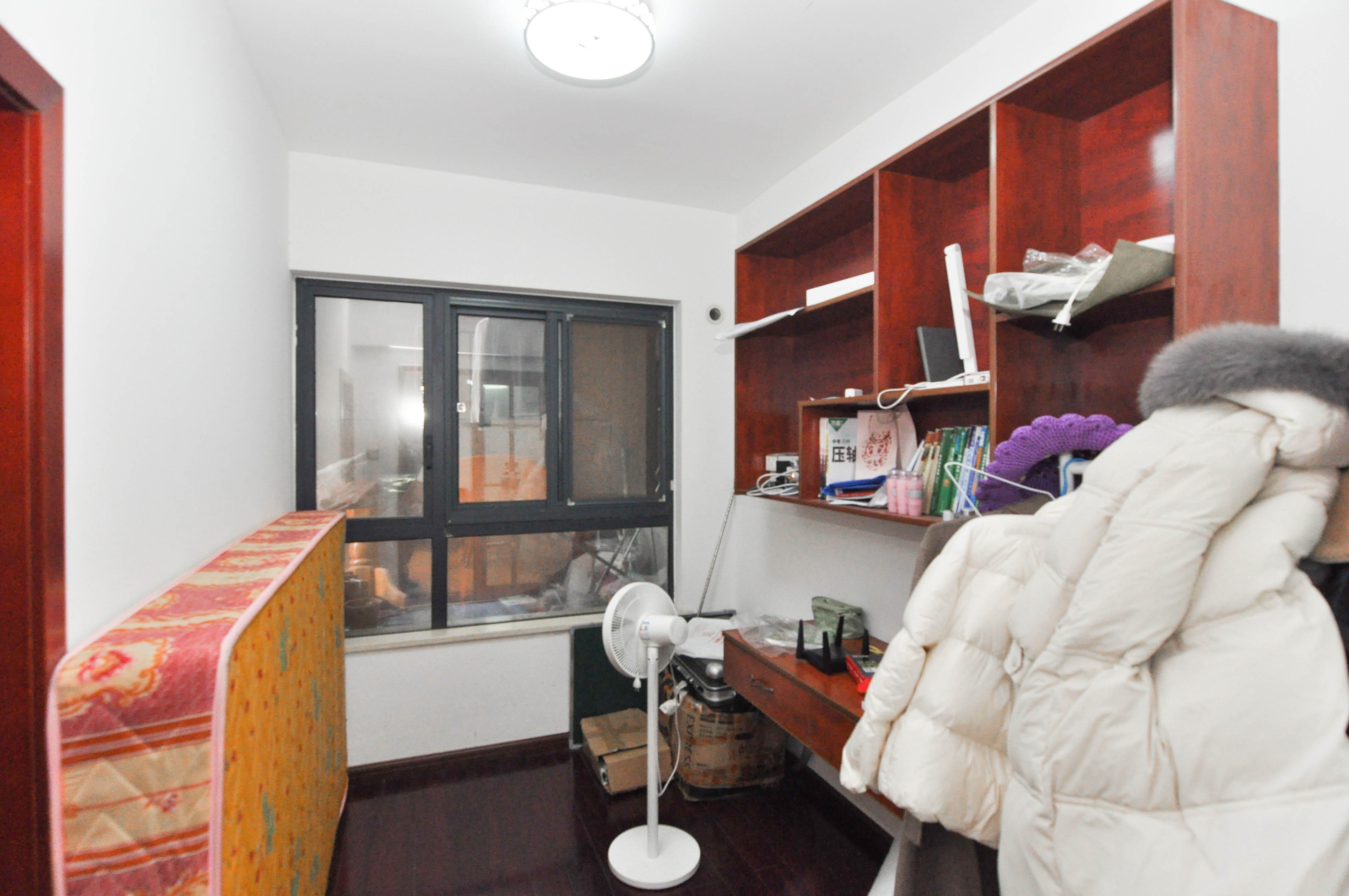 中海梅溪湖壹号  3室2厅1卫    145.8万卧室