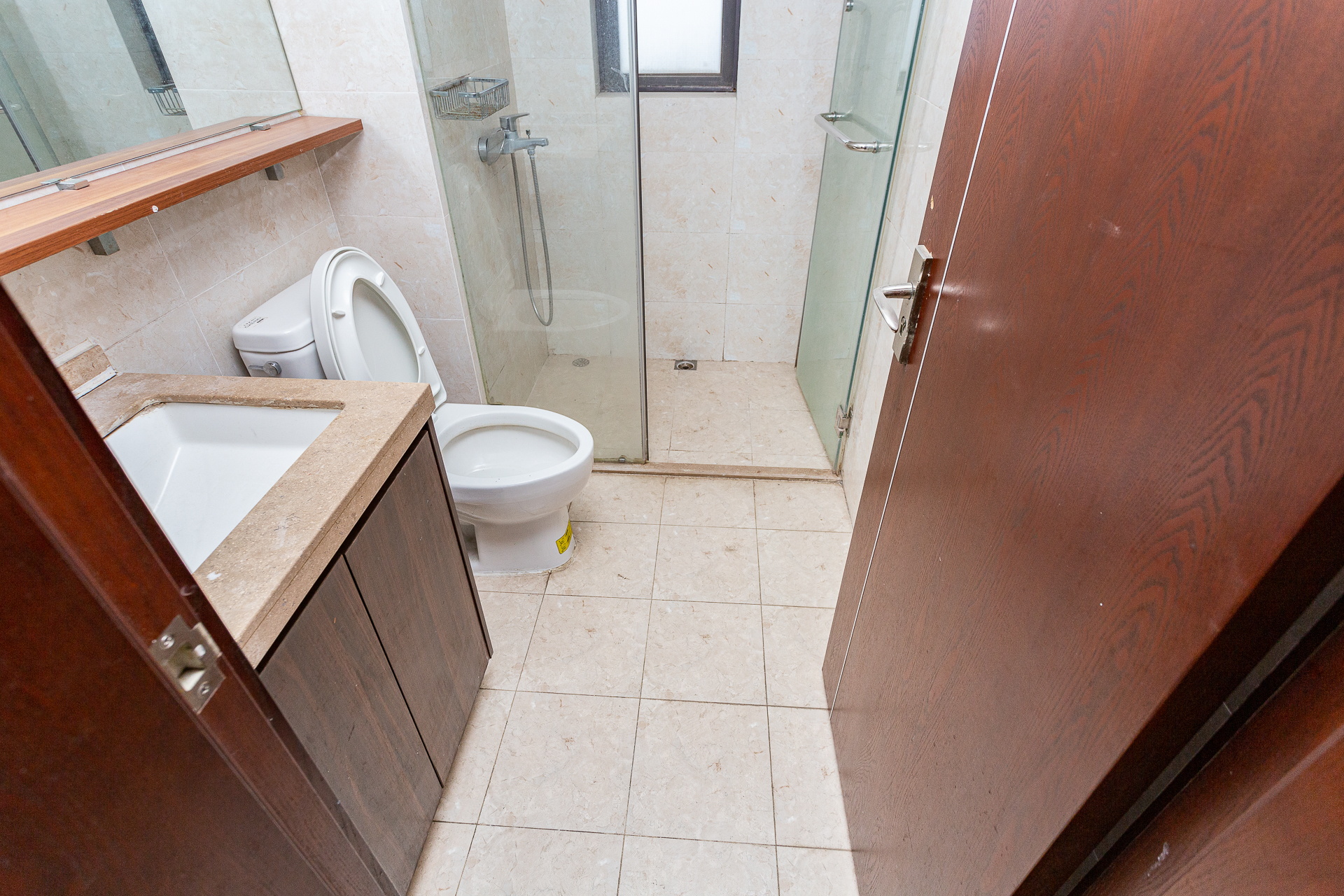 时代倾城二期  4室2厅2卫    109.98万 时代倾城二期  4室2厅2卫    109.98万卫生间