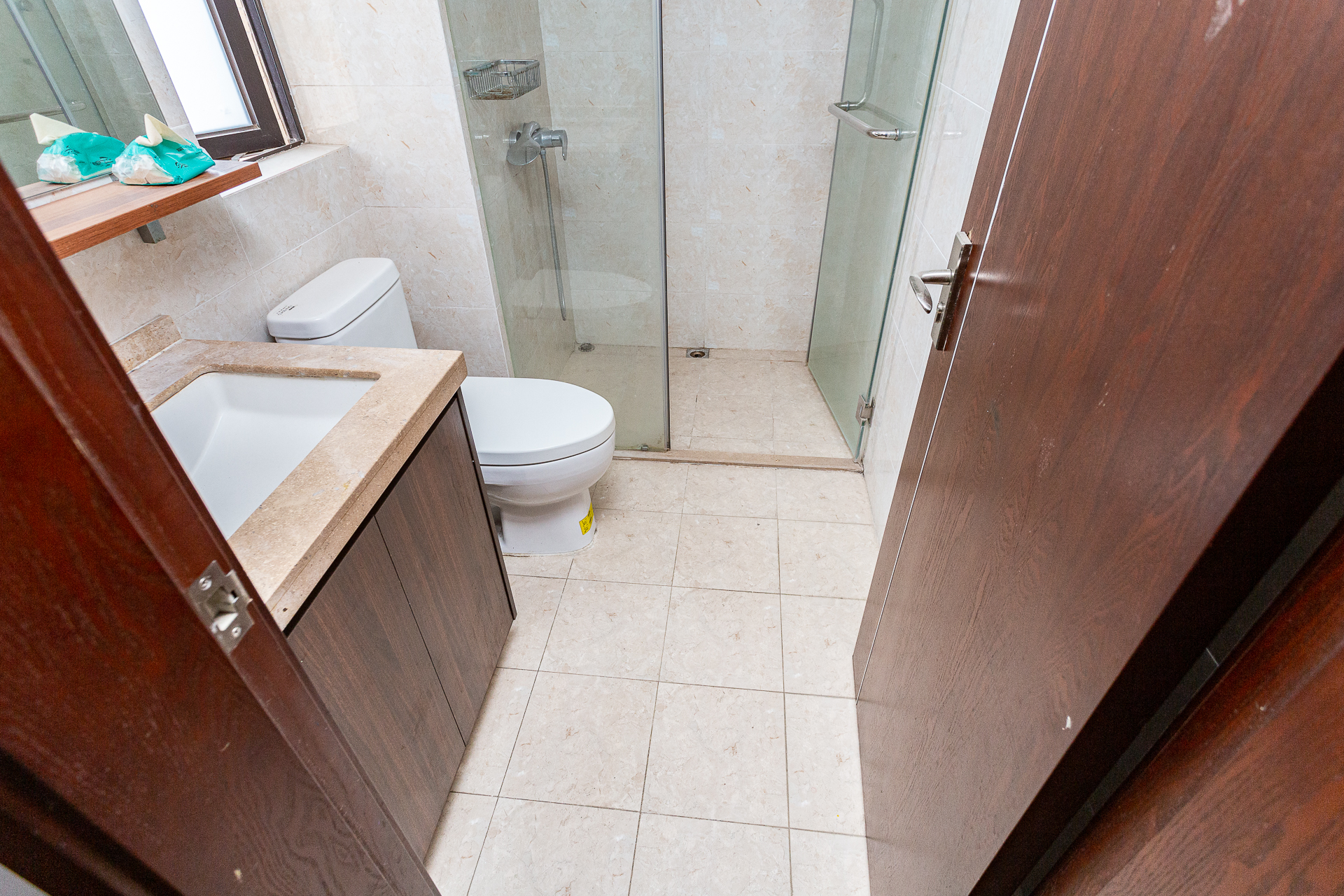 时代倾城二期  4室2厅2卫    109.98万 时代倾城二期  4室2厅2卫    109.98万卫生间