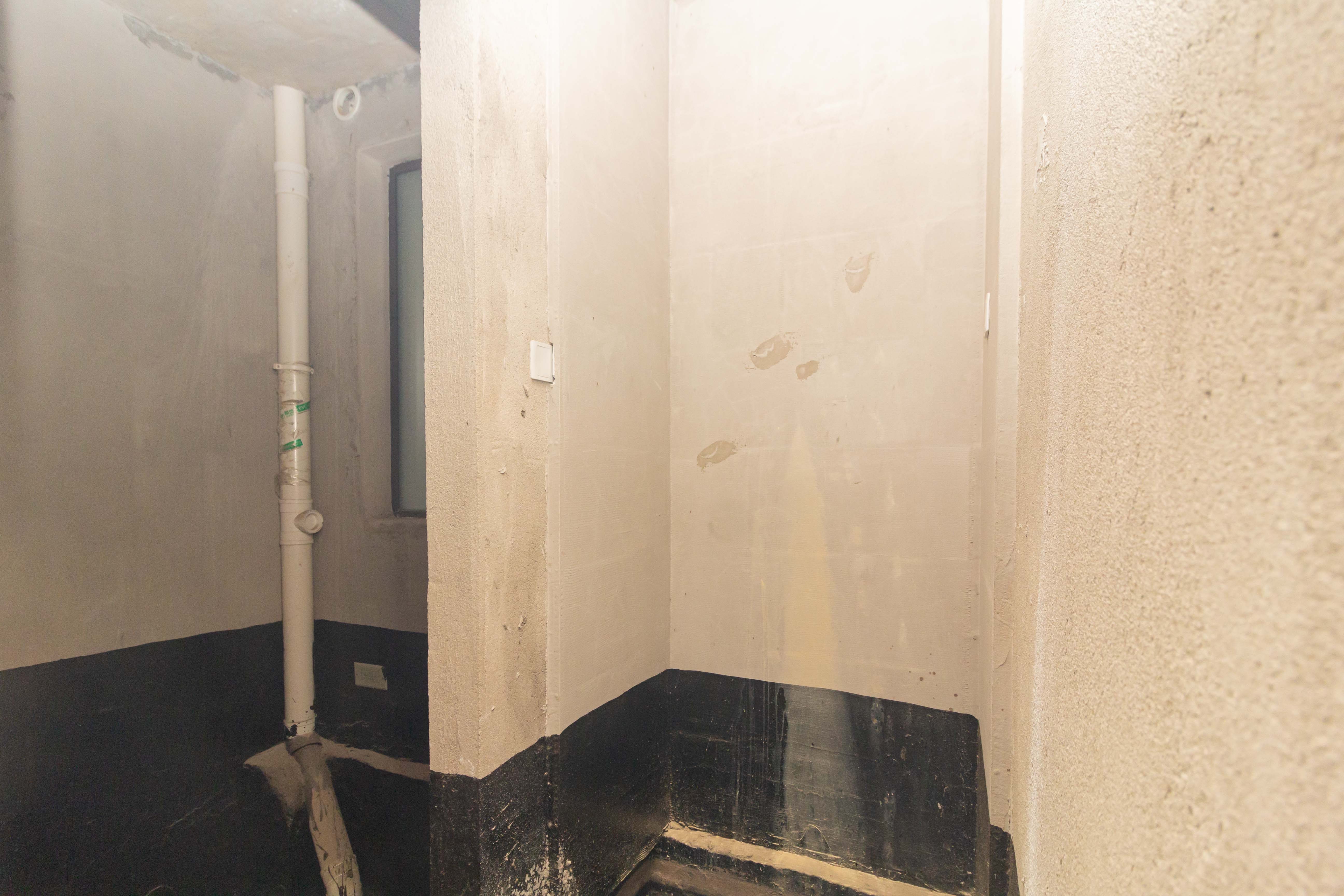 广悦星苑润园 5室2厅2卫 190.0万 广悦星苑润园 5室2厅2卫 190.0万卫生间