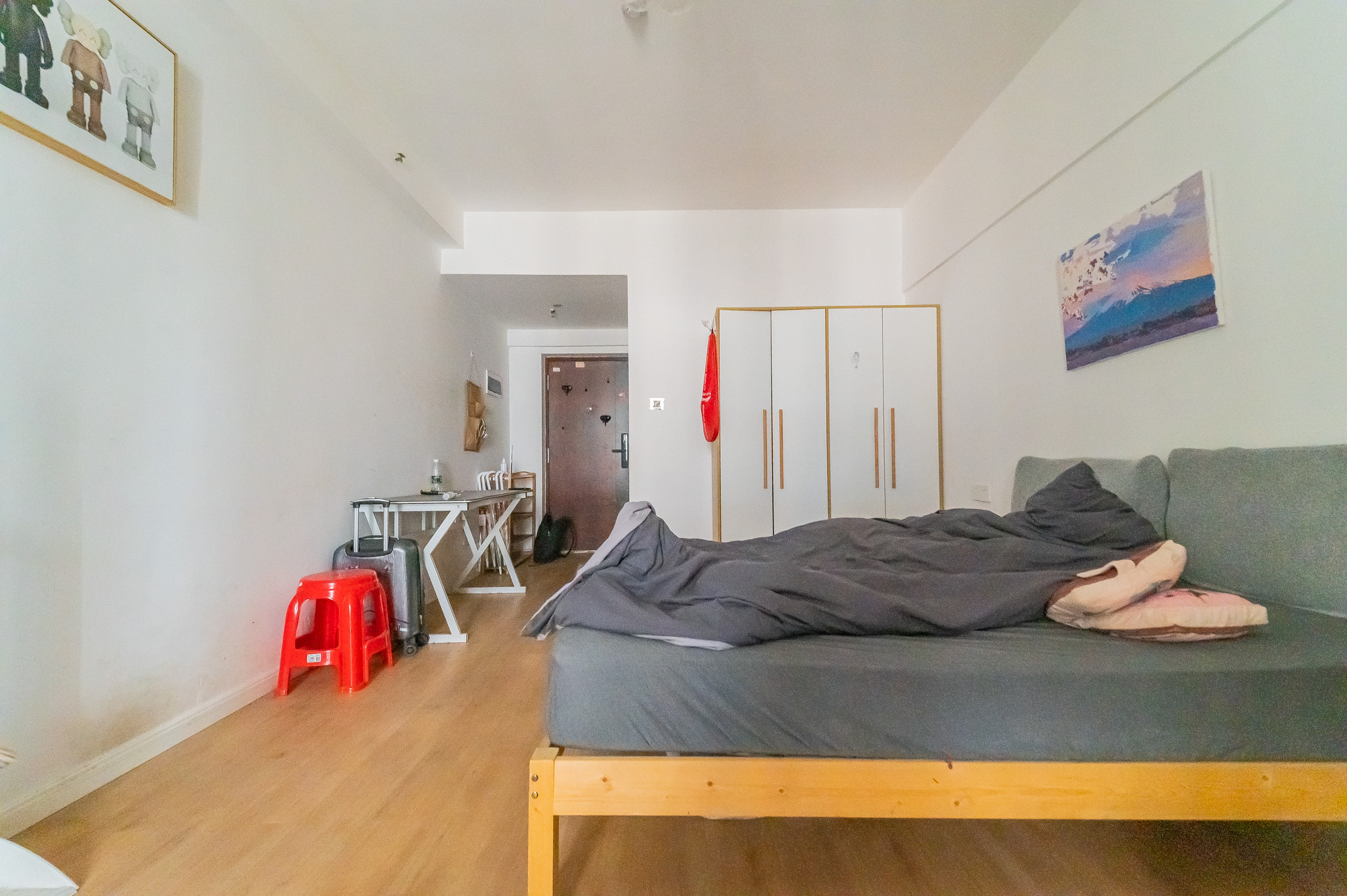 国泰九龙湾 1室1厅1卫 24.8万 国泰九龙湾 1室1厅1卫 24.8万卧室