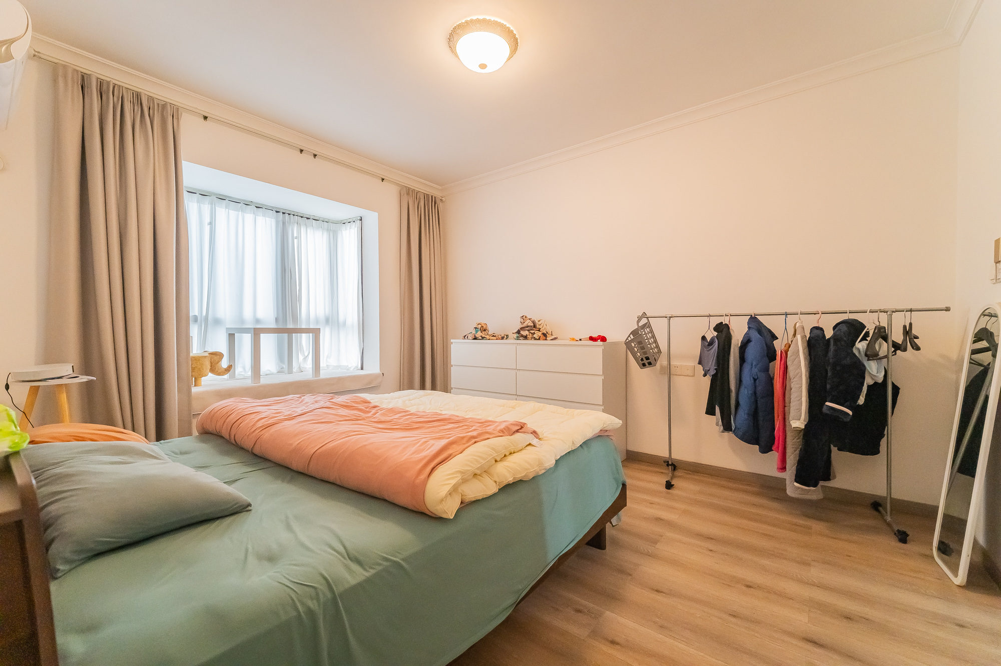 尚鑫海悦(新长海尚海城)  4室2厅2卫    89.8万 尚鑫海悦(新长海尚海城)  4室2厅2卫    89.8万卧室