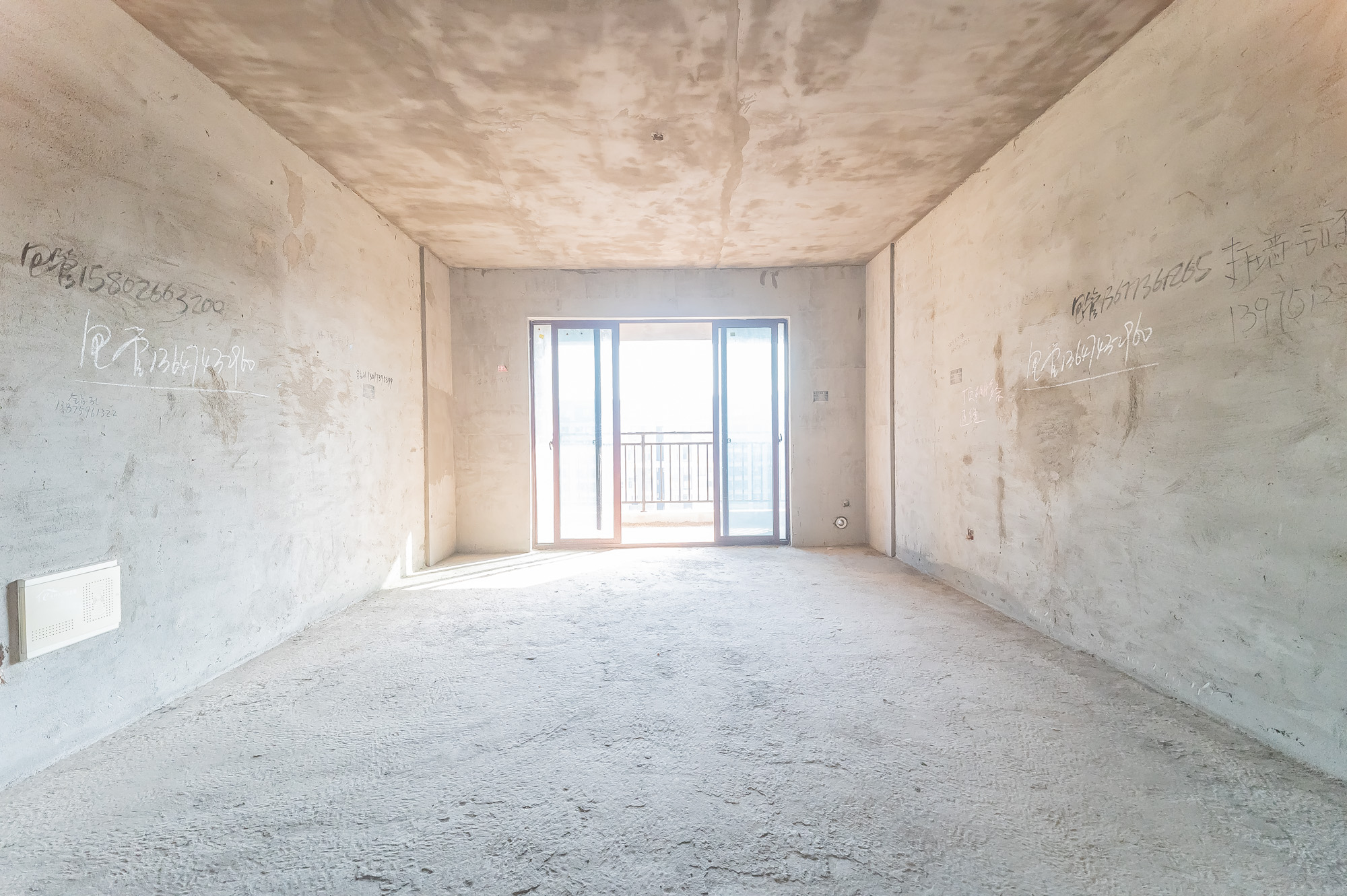 艺源颂雅小区(719街区)  5室2厅2卫    150.0万 艺源颂雅小区(719街区)  5室2厅2卫    150.0万