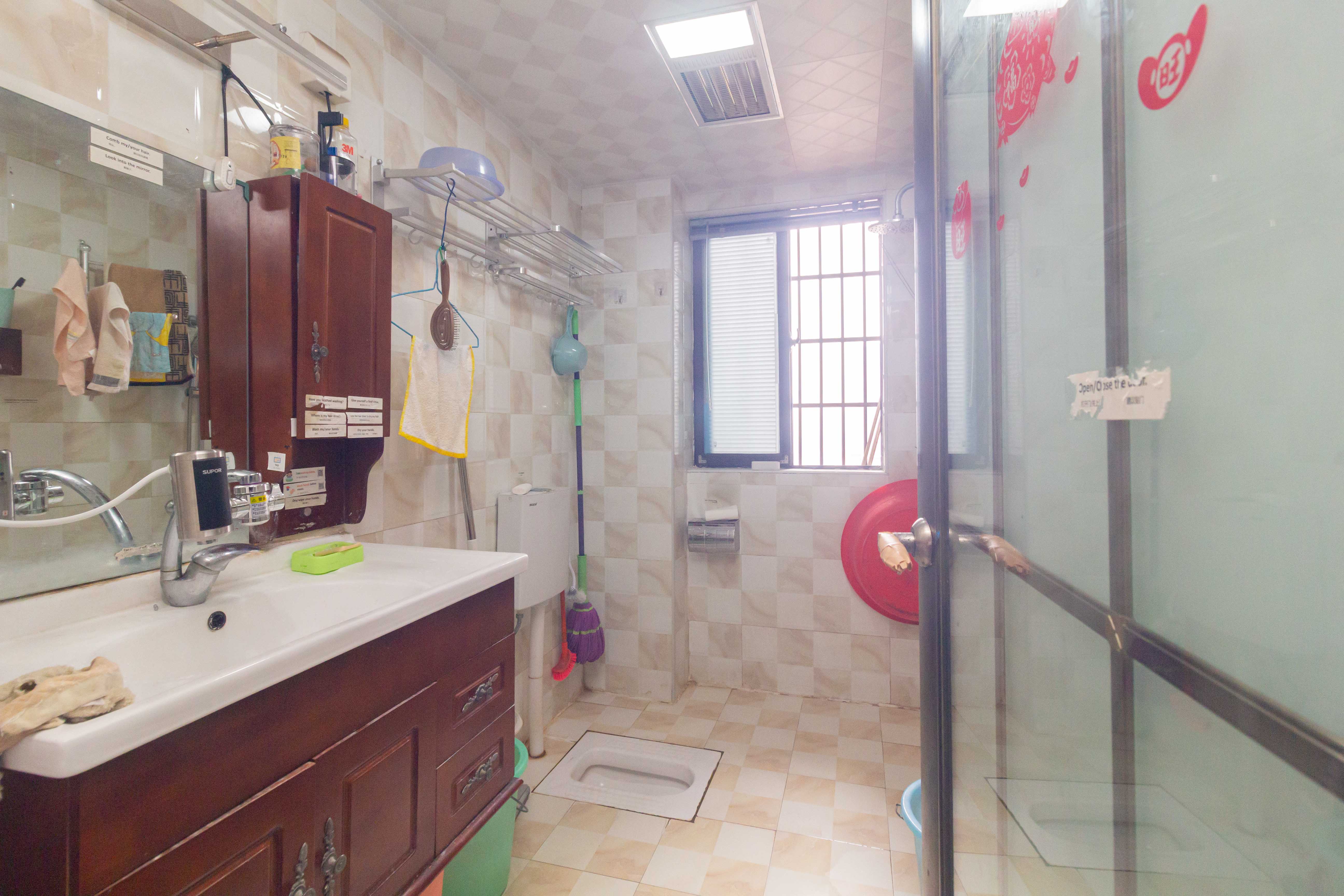 三景华御 3室2厅1卫 58.8万 三景华御 3室2厅1卫 58.8万卫生间