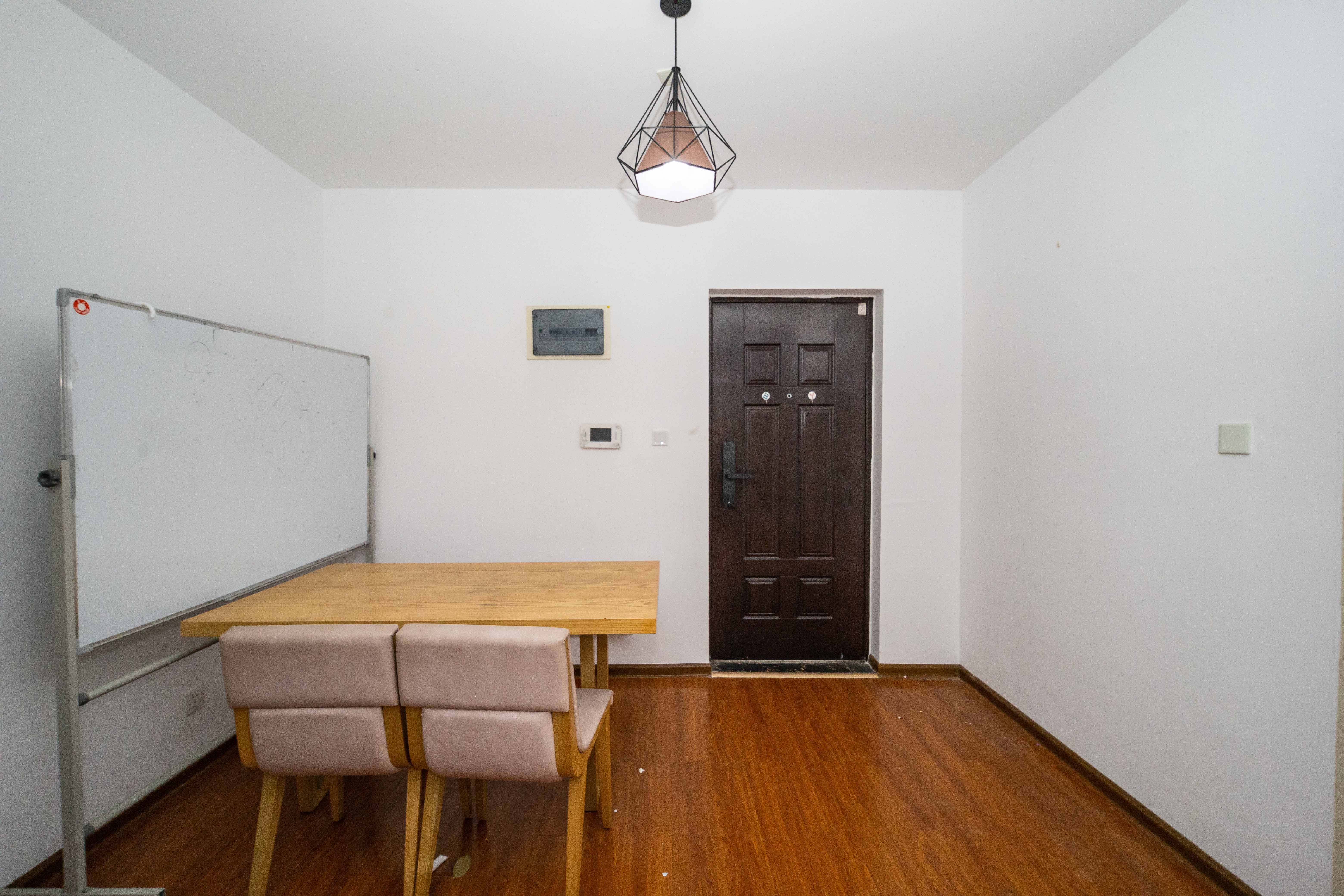 金地格林公馆 3室2厅1卫 73.3万 金地格林公馆 3室2厅1卫 73.3万其他