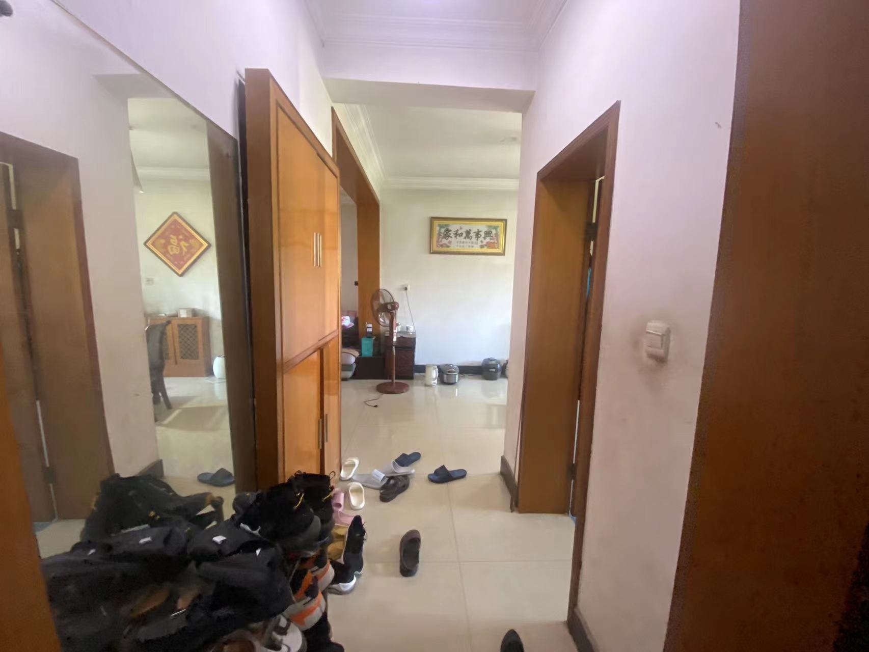 天元区市政府 4室2厅1卫 89.39万 天元区市政府 4室2厅1卫 89.39万室内图