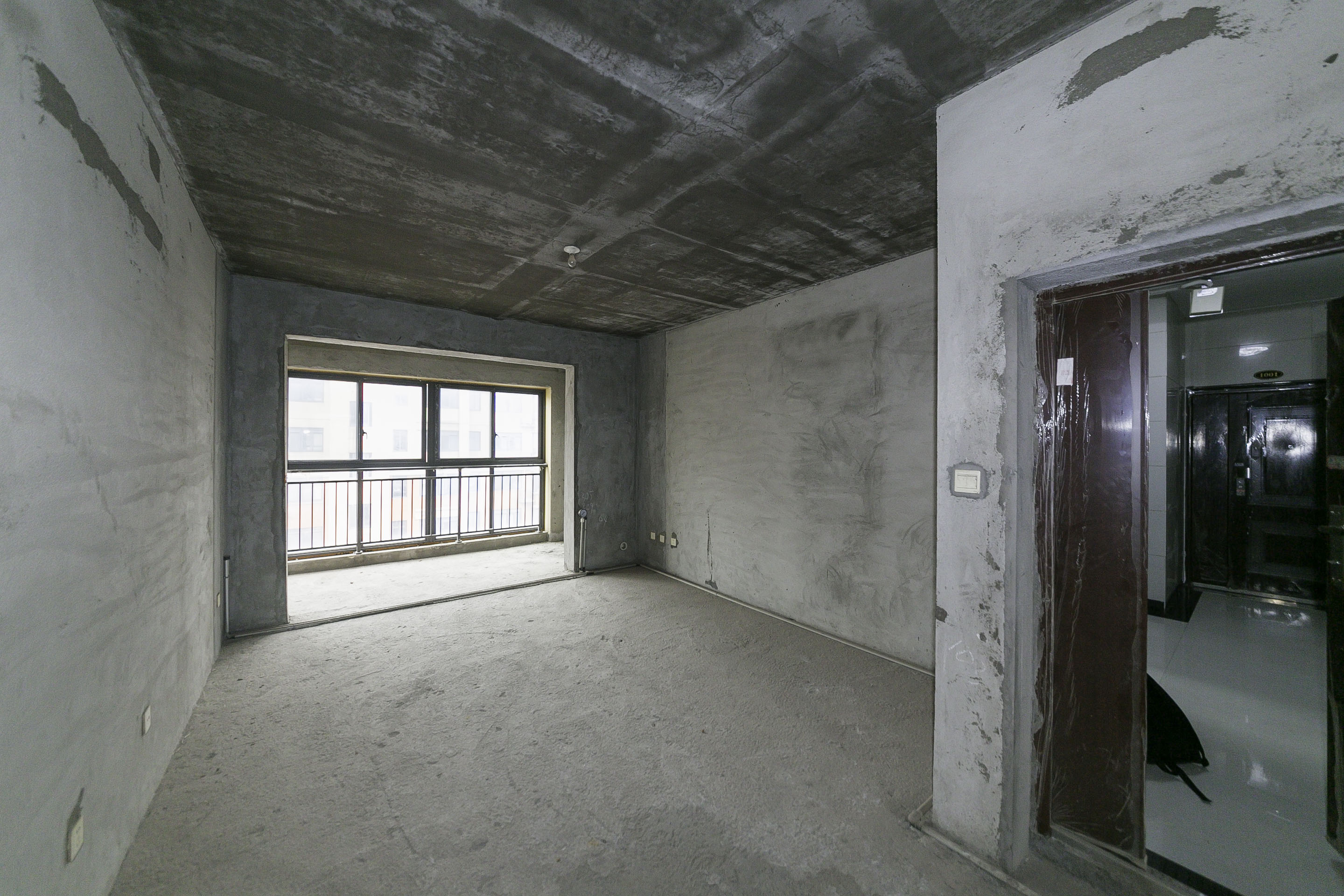 天心金桂园住宅小区 4室2厅2卫 158.0万 天心金桂园住宅小区 4室2厅2卫 158.0万客厅