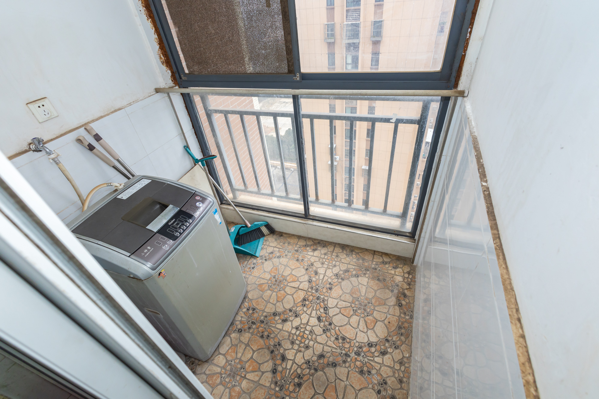 楚天世纪城东苑 2室2厅1卫 39.8万 楚天世纪城东苑 2室2厅1卫 39.8万其他