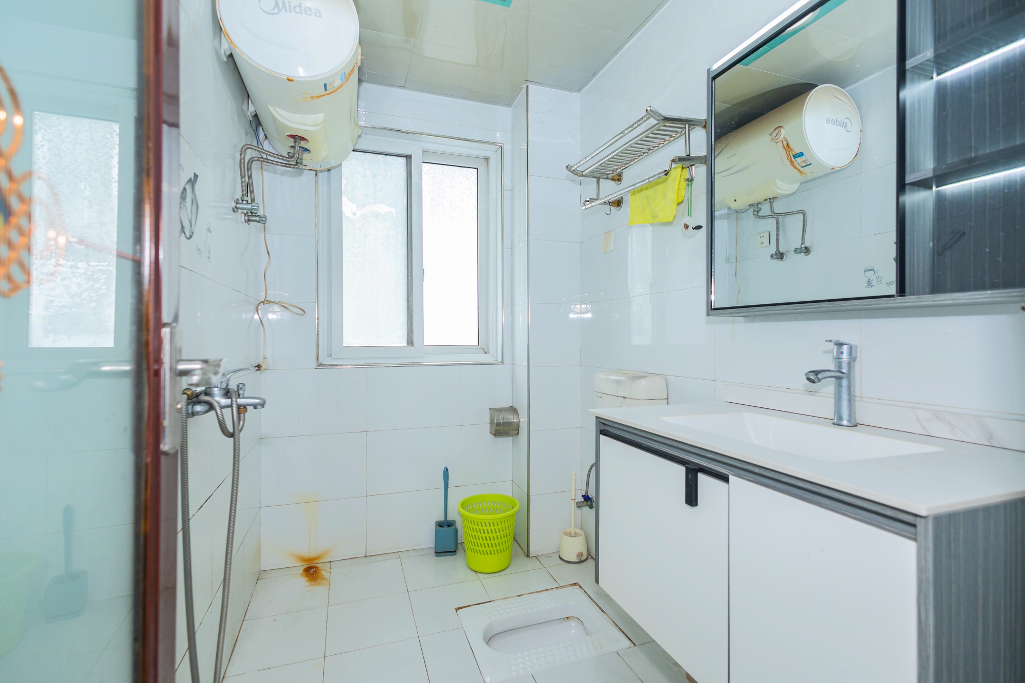 楚天世纪城东苑 2室2厅1卫 39.8万 楚天世纪城东苑 2室2厅1卫 39.8万卫生间