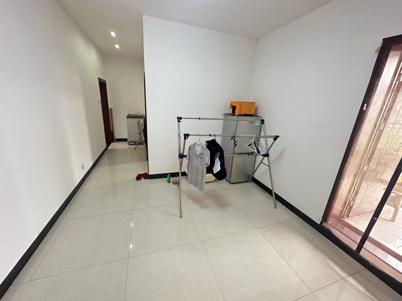 东环新城 4室2厅1卫 43.8万 东环新城 4室2厅1卫 43.8万室内图