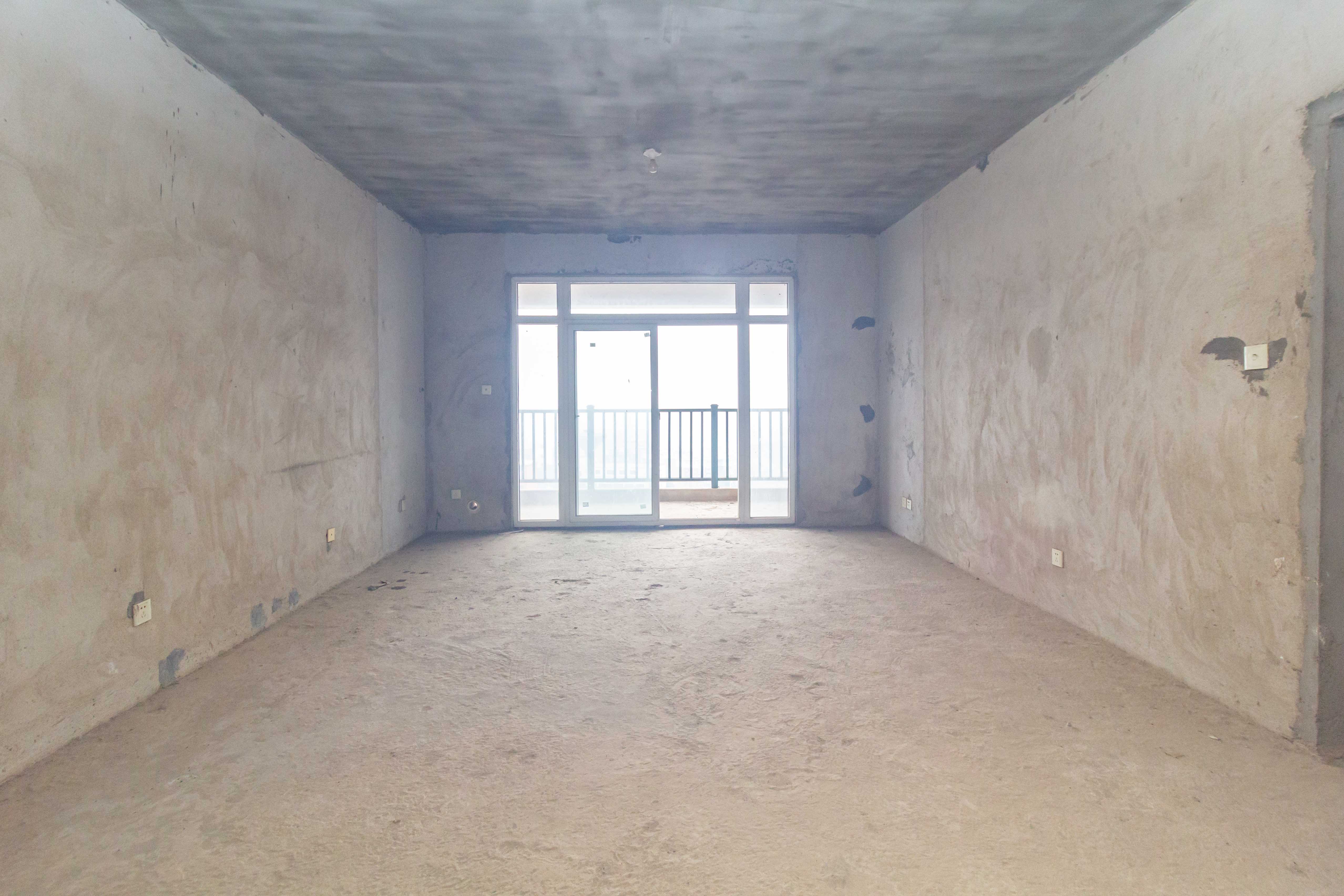 博雅湘水湾  3室2厅1卫    75.0万 博雅湘水湾  3室2厅1卫    75.0万客厅