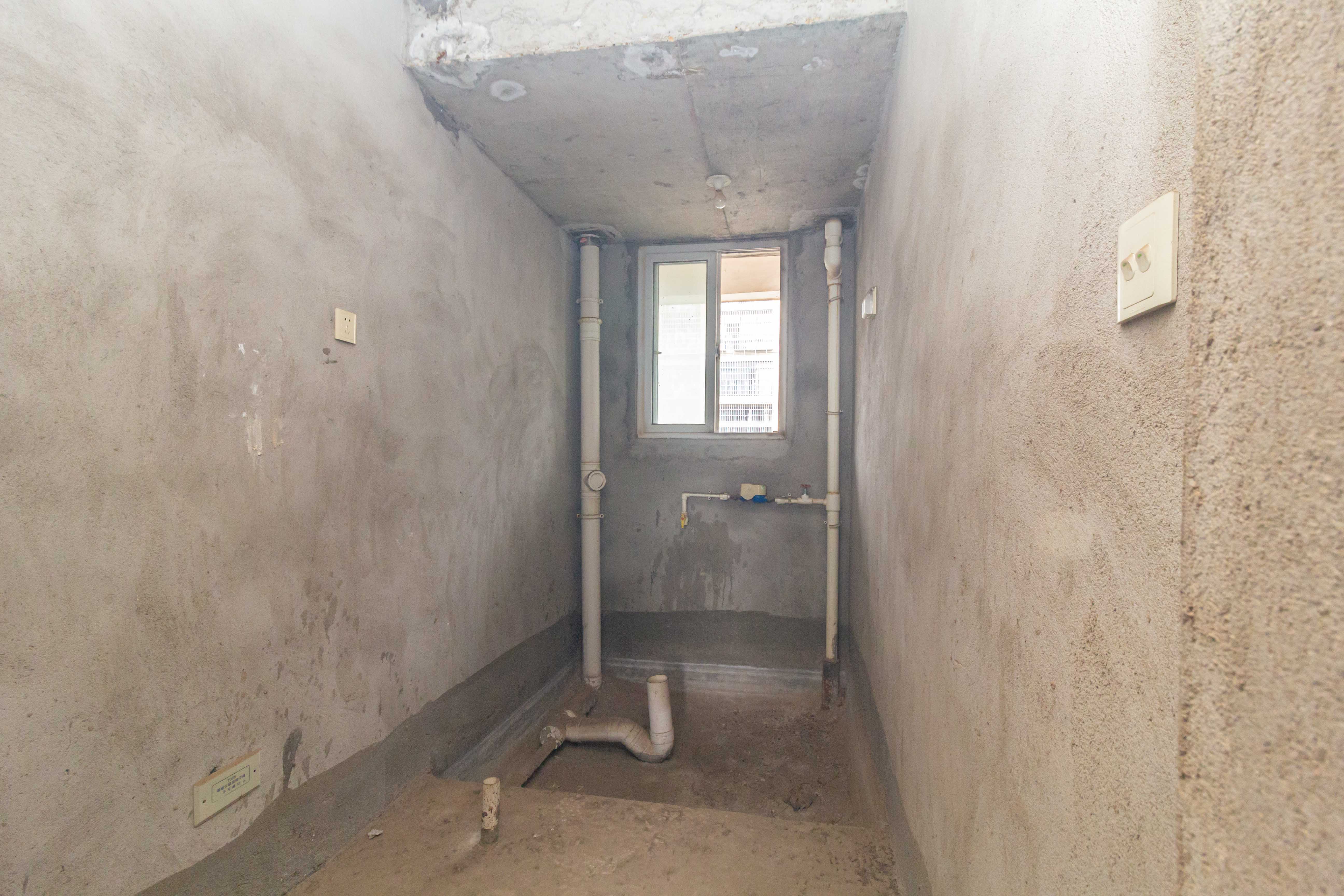 博雅湘水湾  3室2厅1卫    75.0万 博雅湘水湾  3室2厅1卫    75.0万卫生间