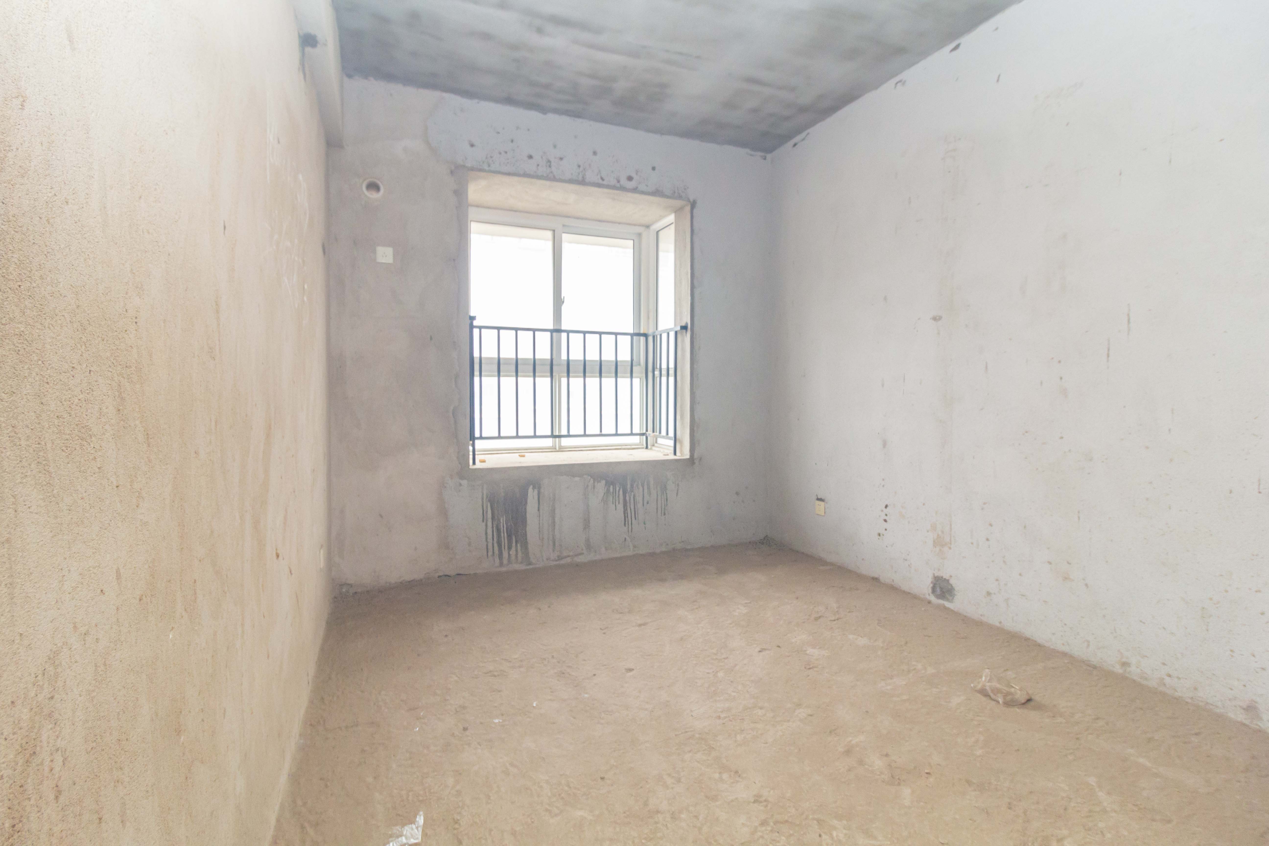 博雅湘水湾  3室2厅1卫    75.0万 博雅湘水湾  3室2厅1卫    75.0万卧室