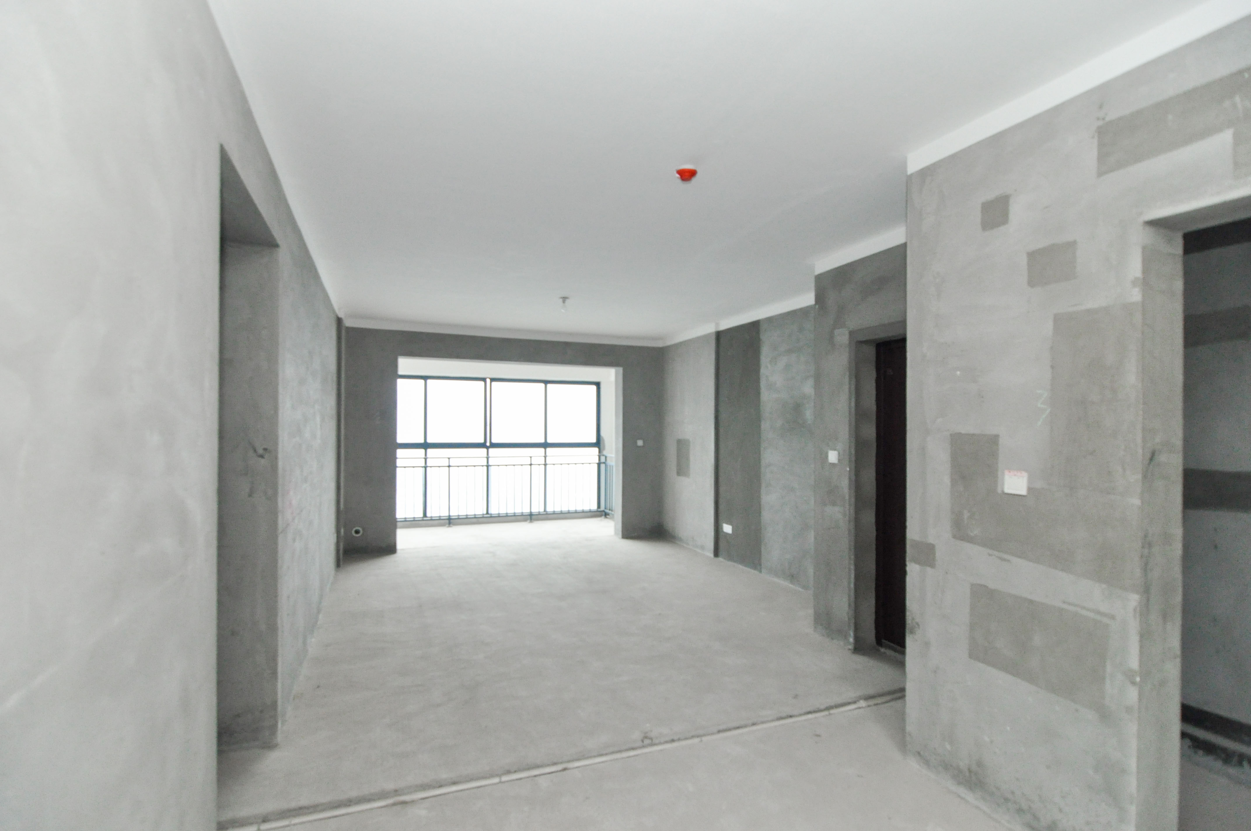 中建梅溪湖中心  4室2厅3卫   330.00万客厅