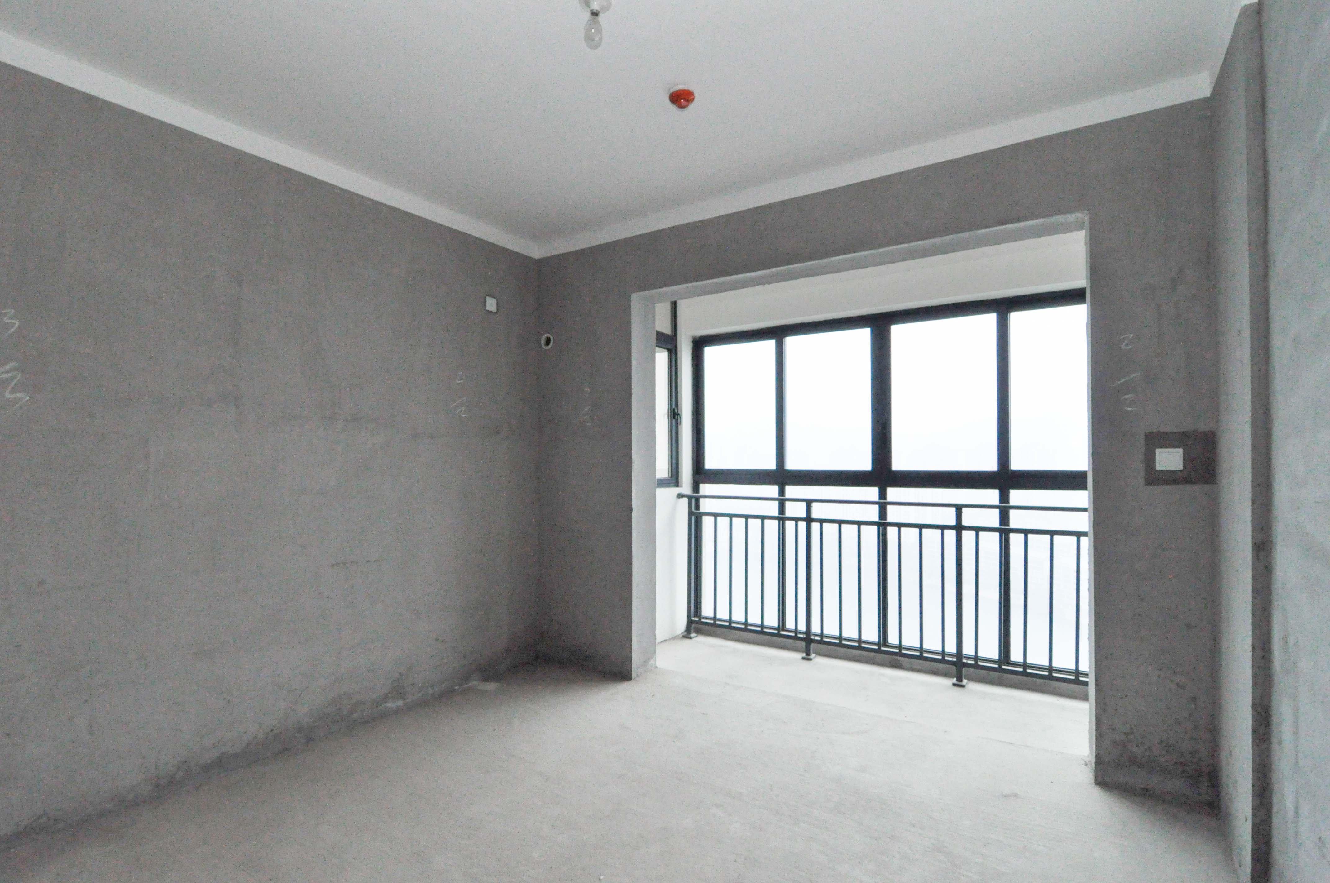 中建梅溪湖中心  4室2厅3卫   330.00万其他