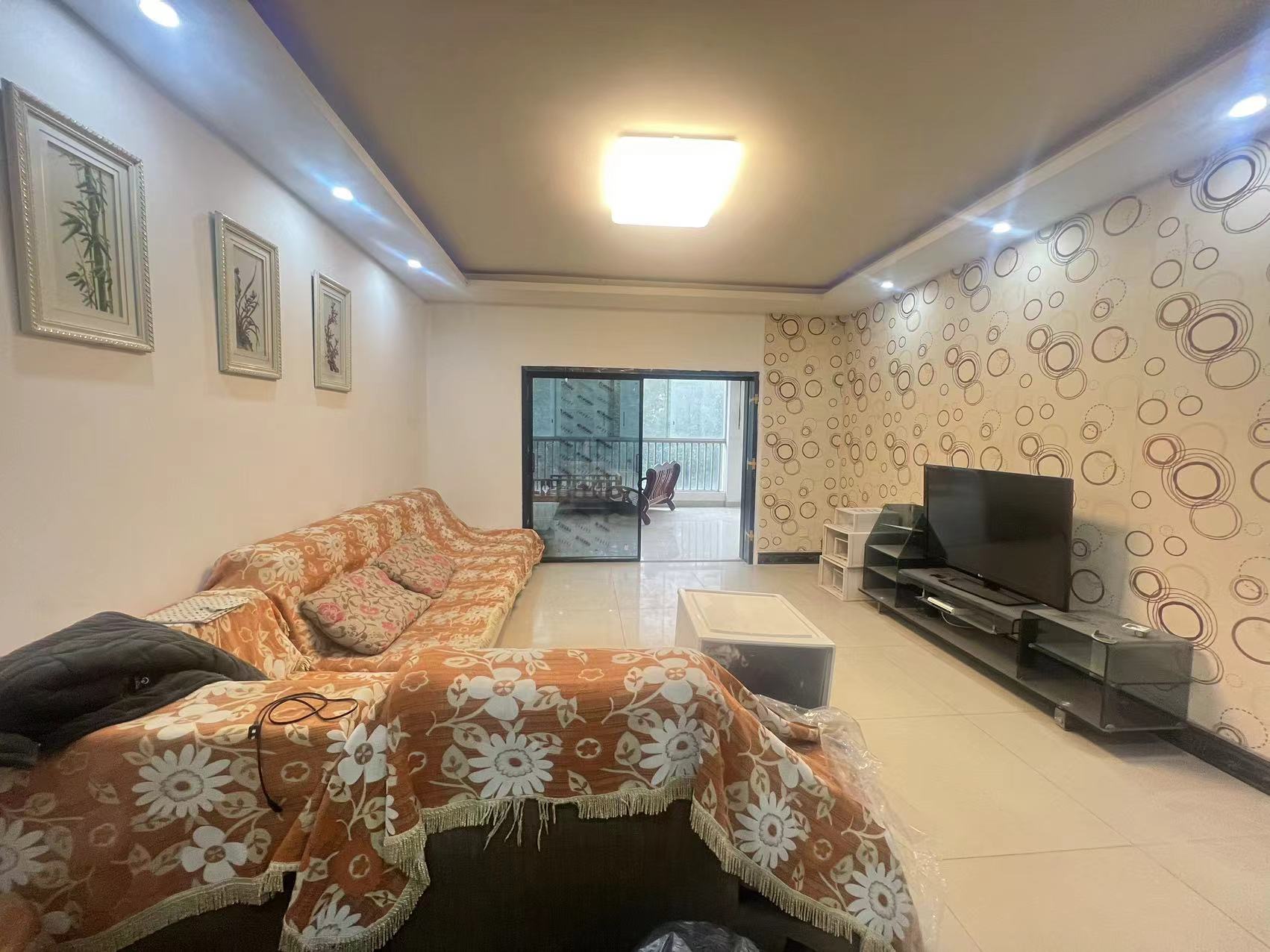 顺鑫佳园 3室2厅2卫 46.8万 顺鑫佳园 3室2厅2卫 46.8万室内图