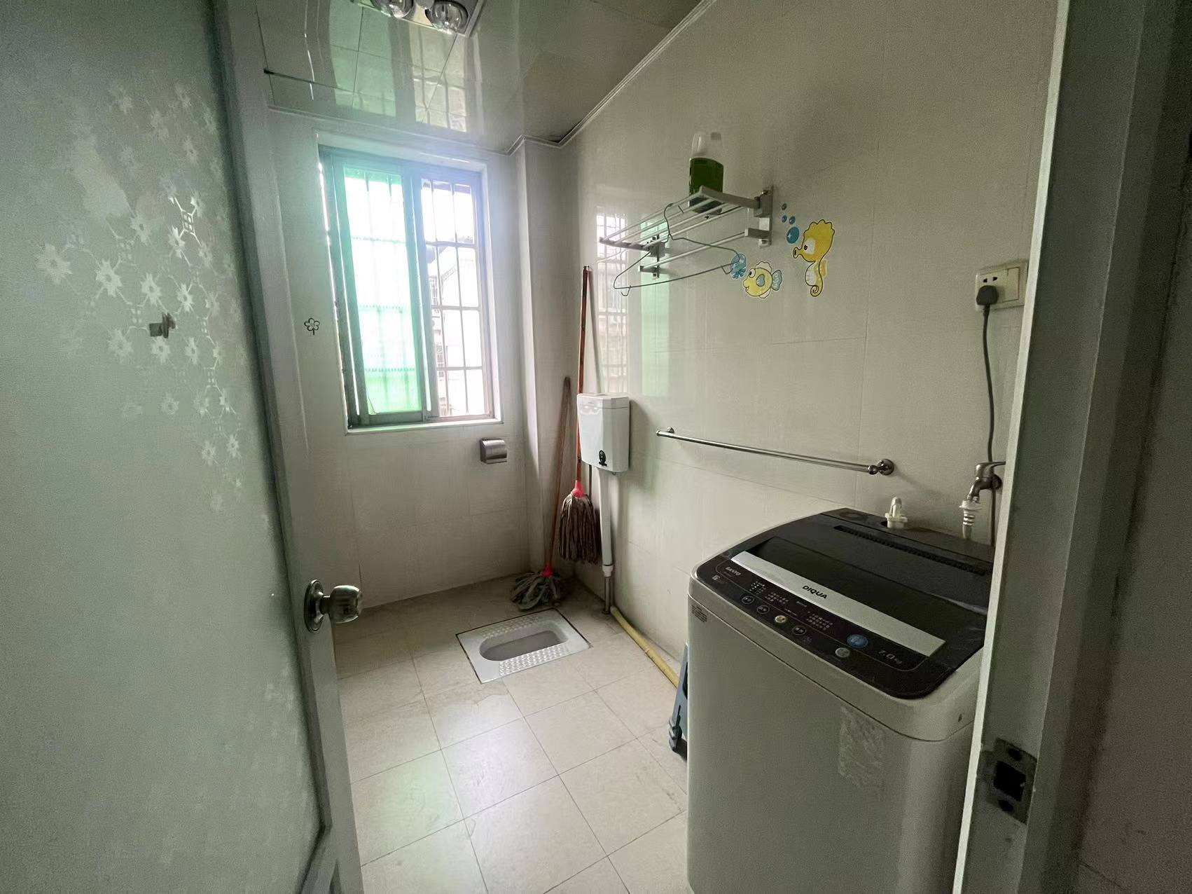 益民小区  3室2厅2卫    35.0万 益民小区  3室2厅2卫    35.0万室内图