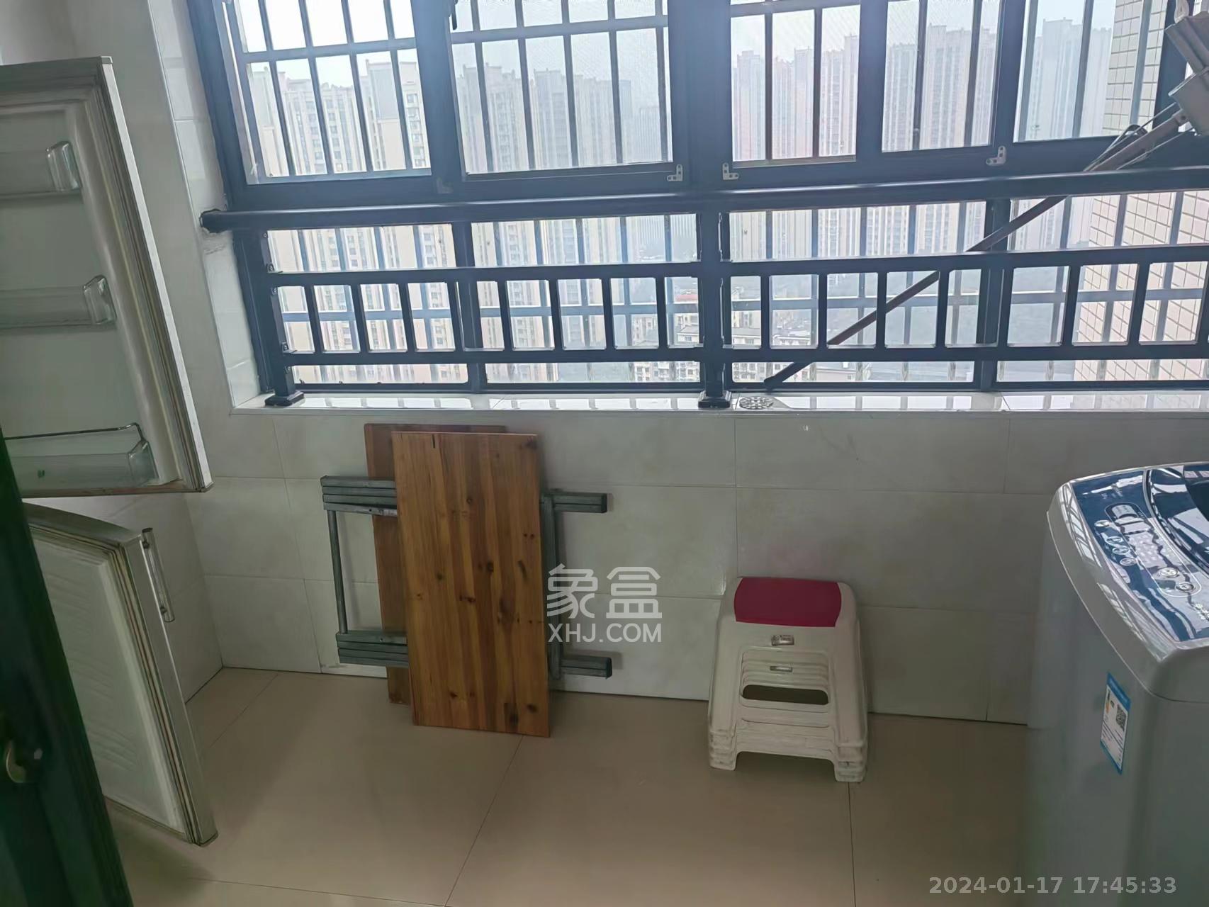 景塘家园  3室2厅1卫   2200.00元/月室内图
