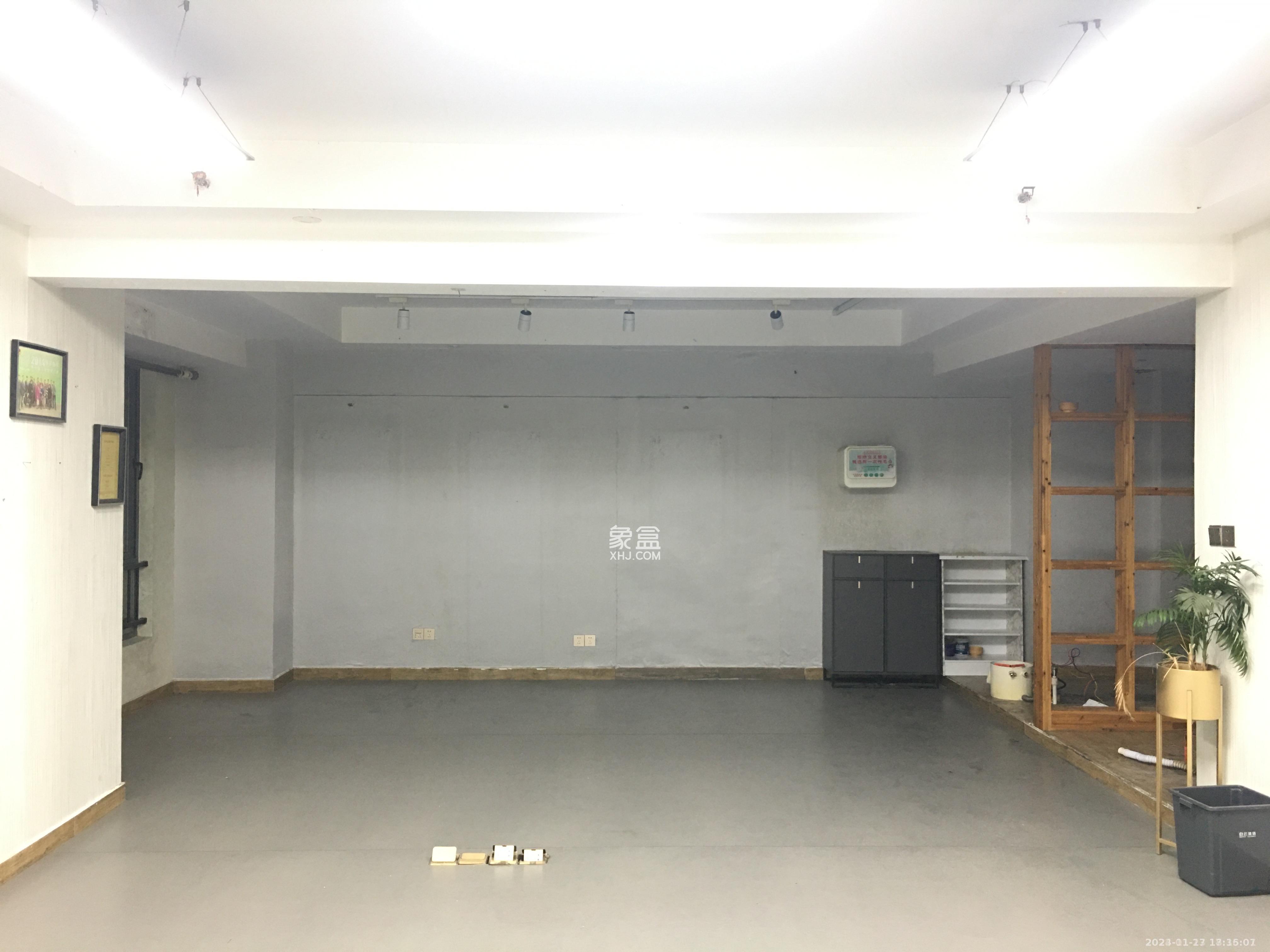 万博汇  2室1厅1卫   1500.00元/月室内图
