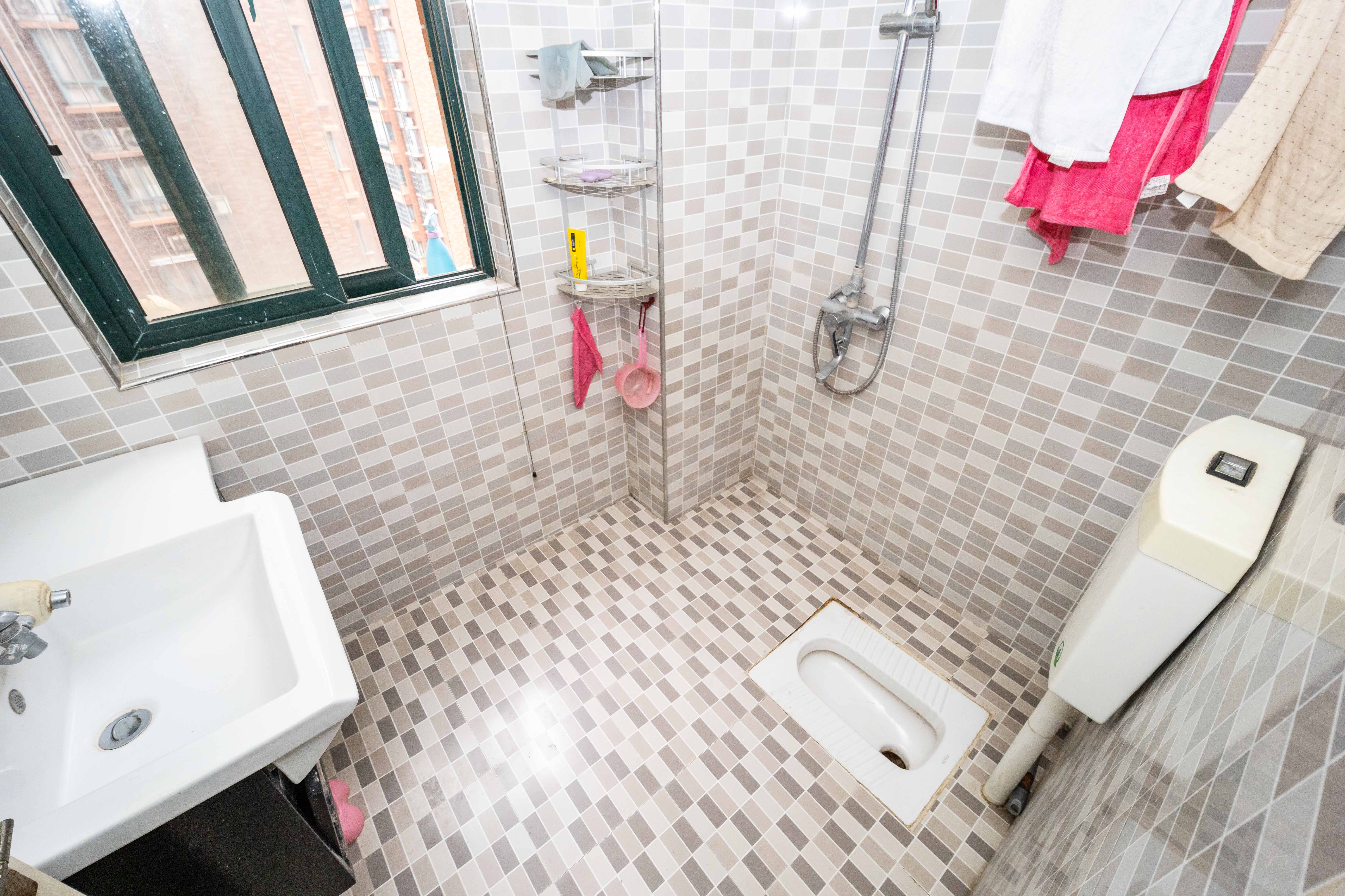 东玺门 2室2厅1卫 66.0万 东玺门 2室2厅1卫 66.0万卫生间