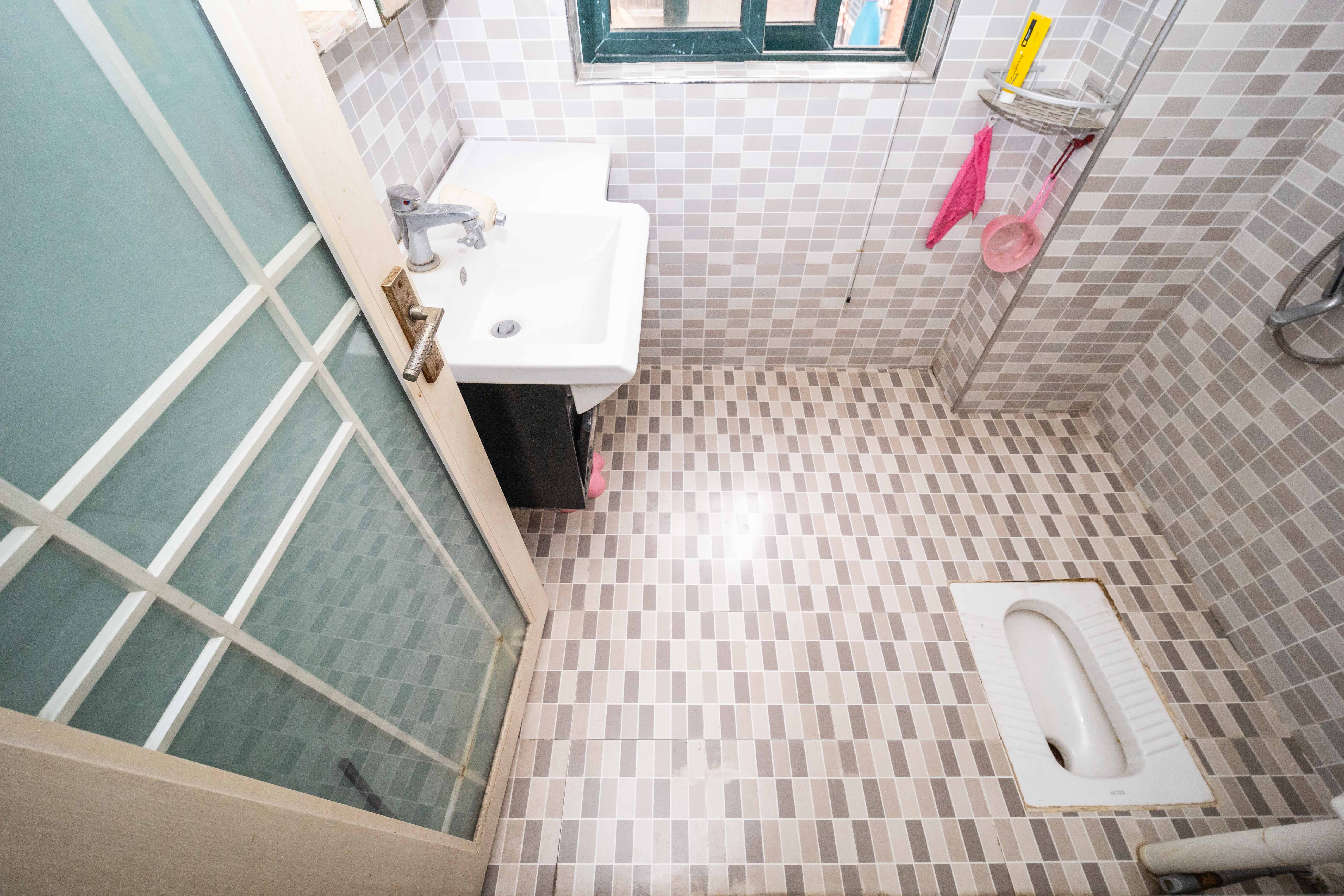 东玺门 2室2厅1卫 66.0万 东玺门 2室2厅1卫 66.0万卫生间