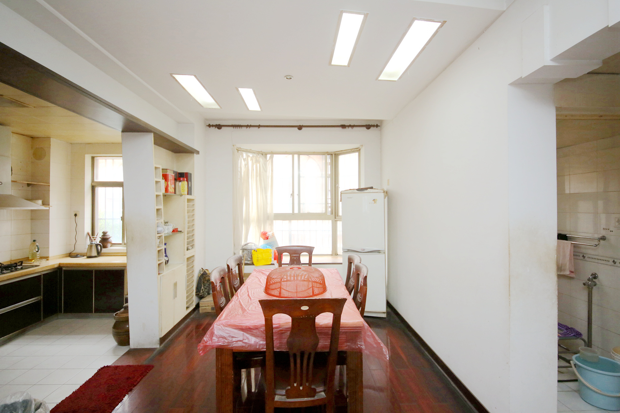 泰时新雅园  3室2厅2卫    94.0万其他