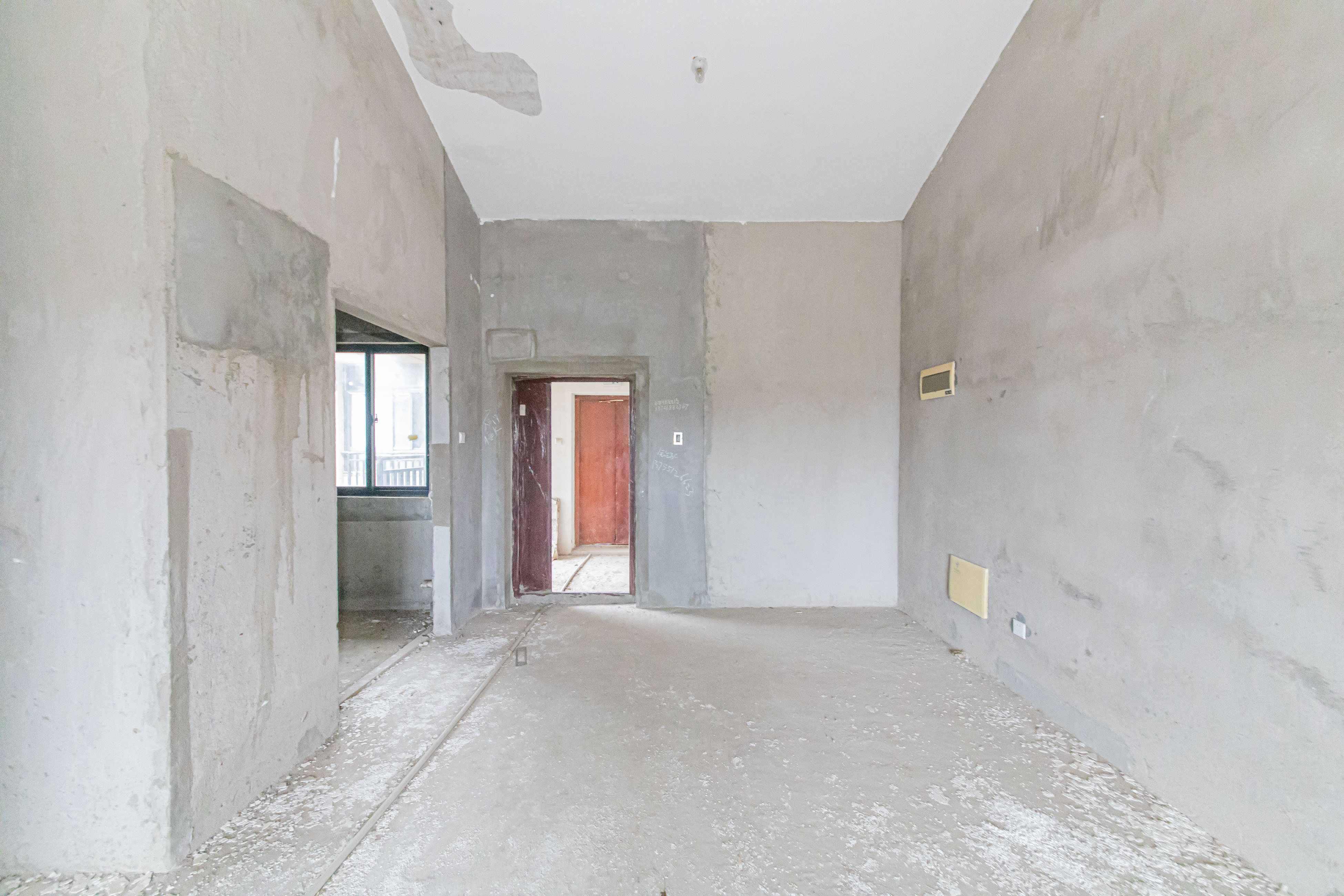 中建芙蓉嘉苑  3室2厅1卫   86.80万客厅