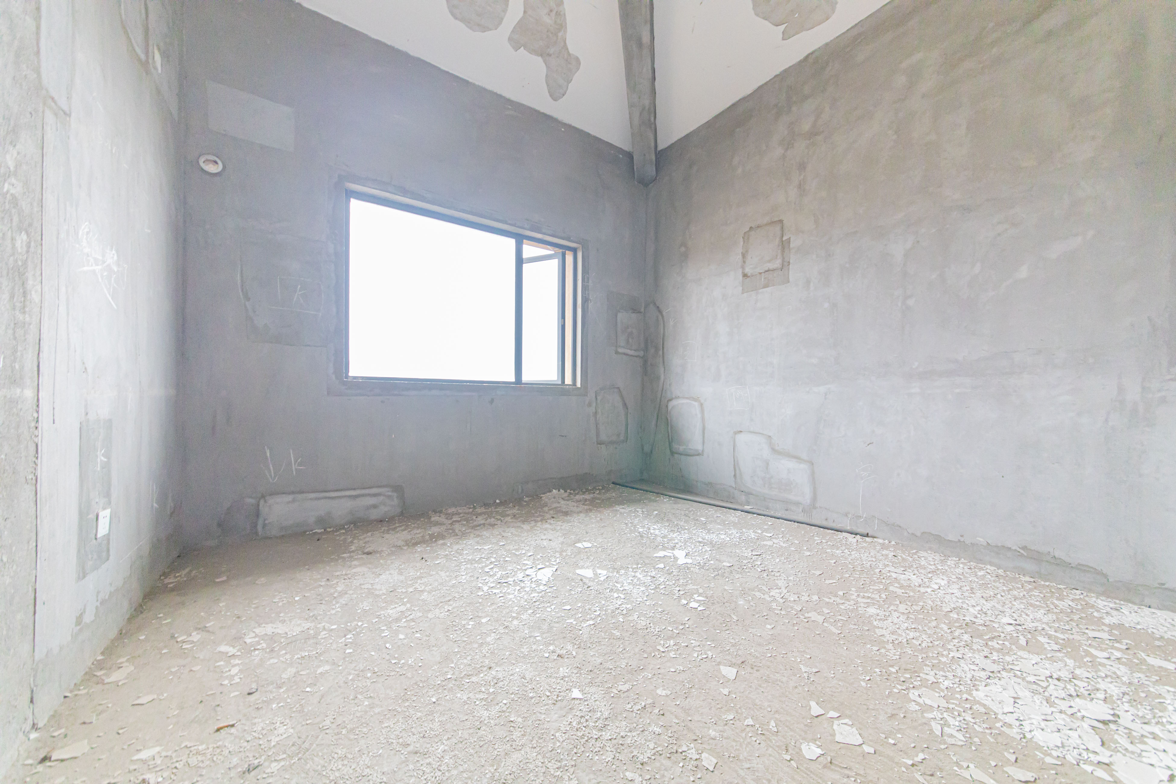 中建芙蓉嘉苑  3室2厅1卫   86.80万卧室